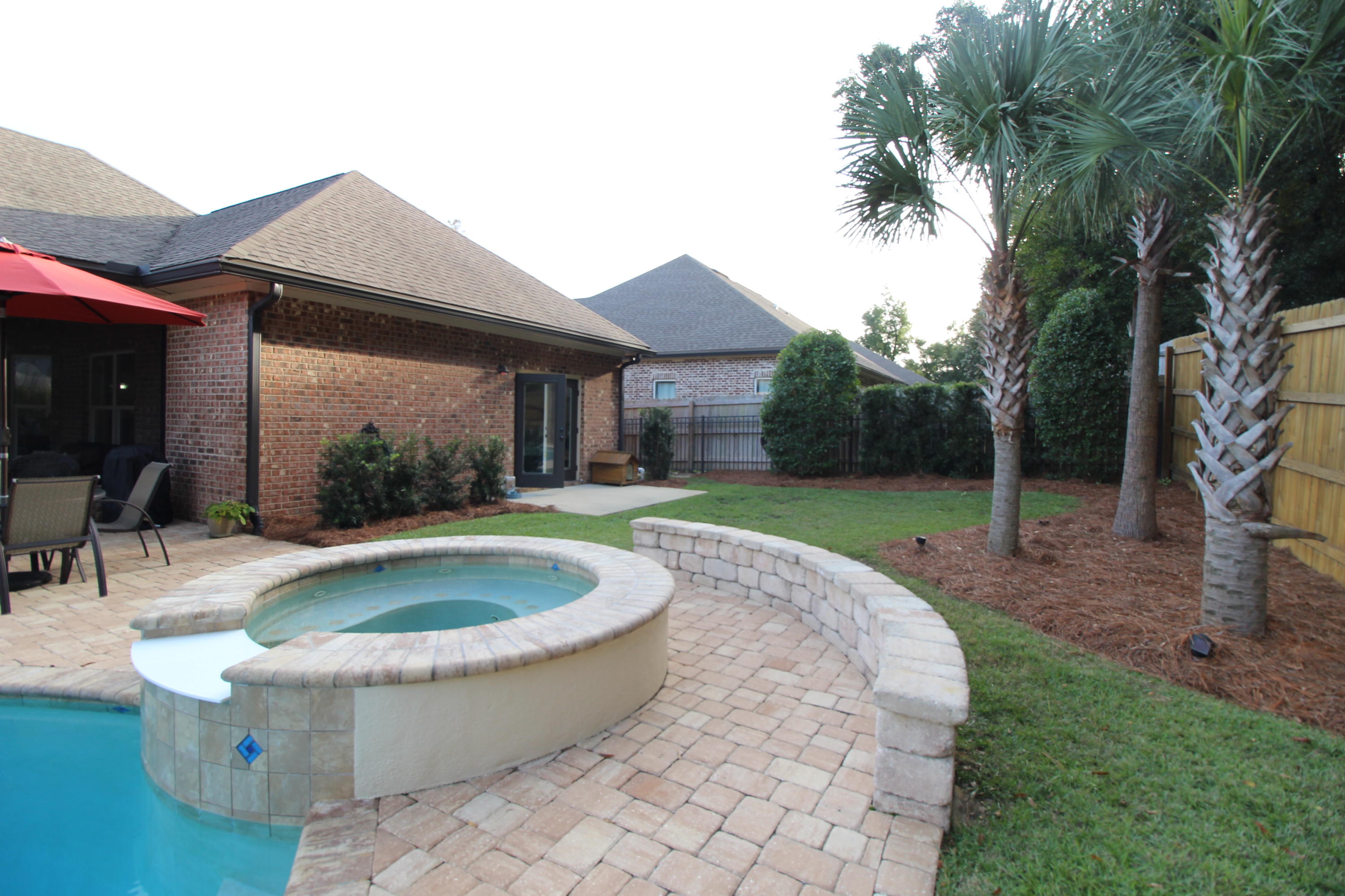 HAWK'S LANDING - Residential