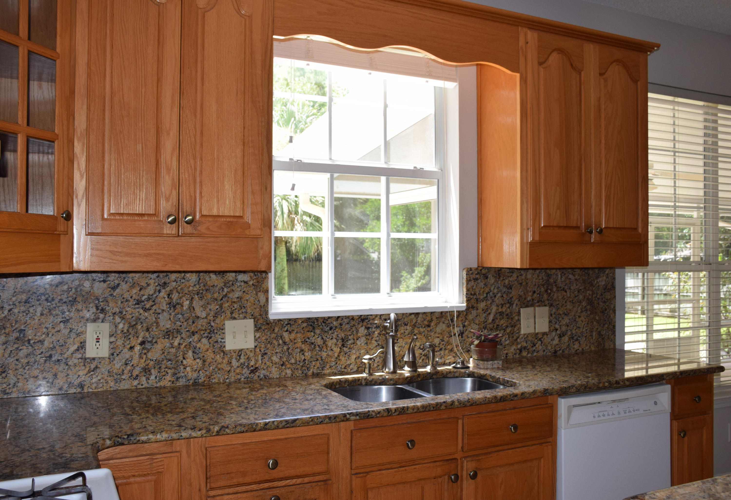 HUNTINGTON S/D PH 2 - Residential