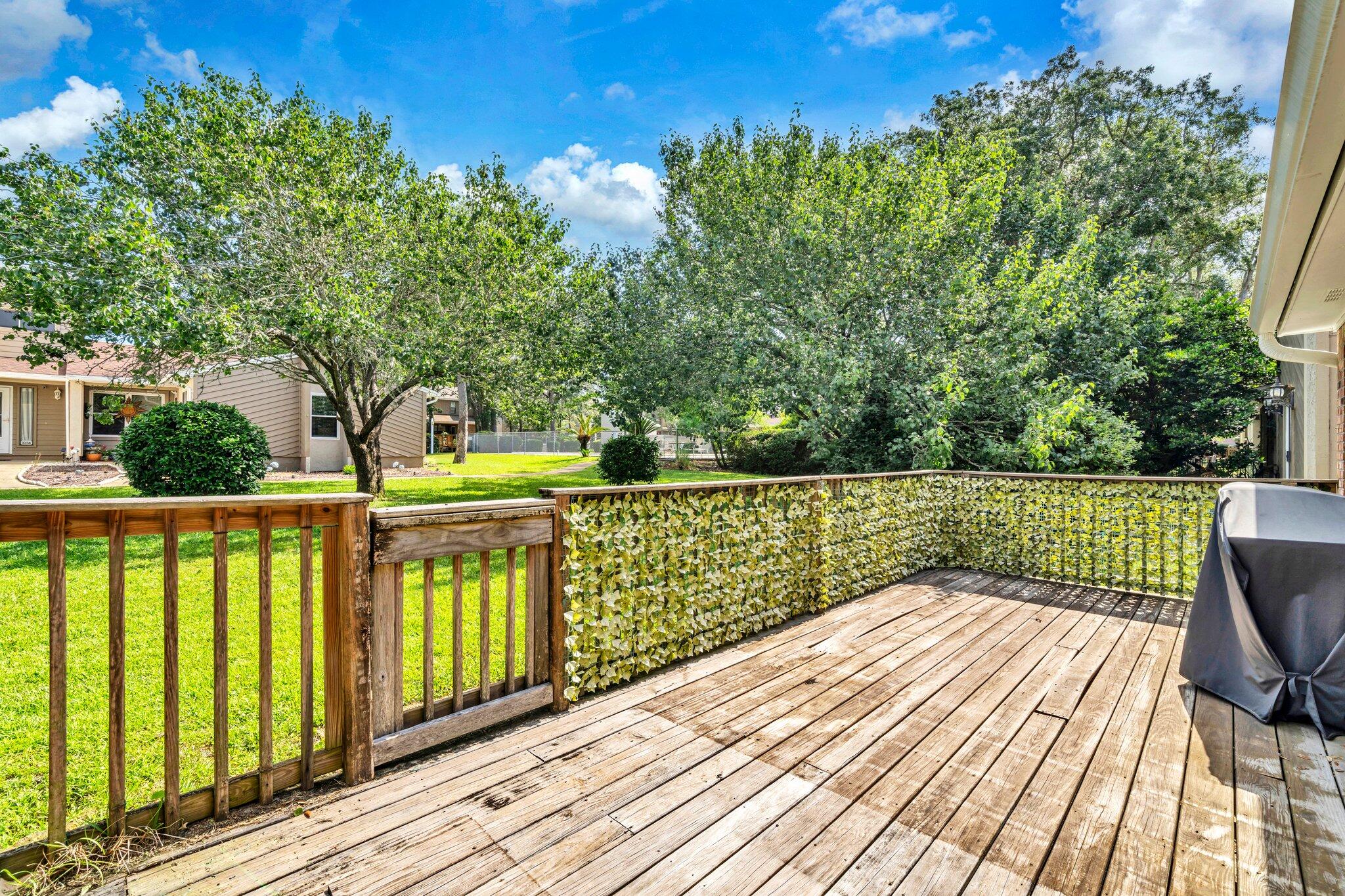 GREEN ARBOR T/H - Residential