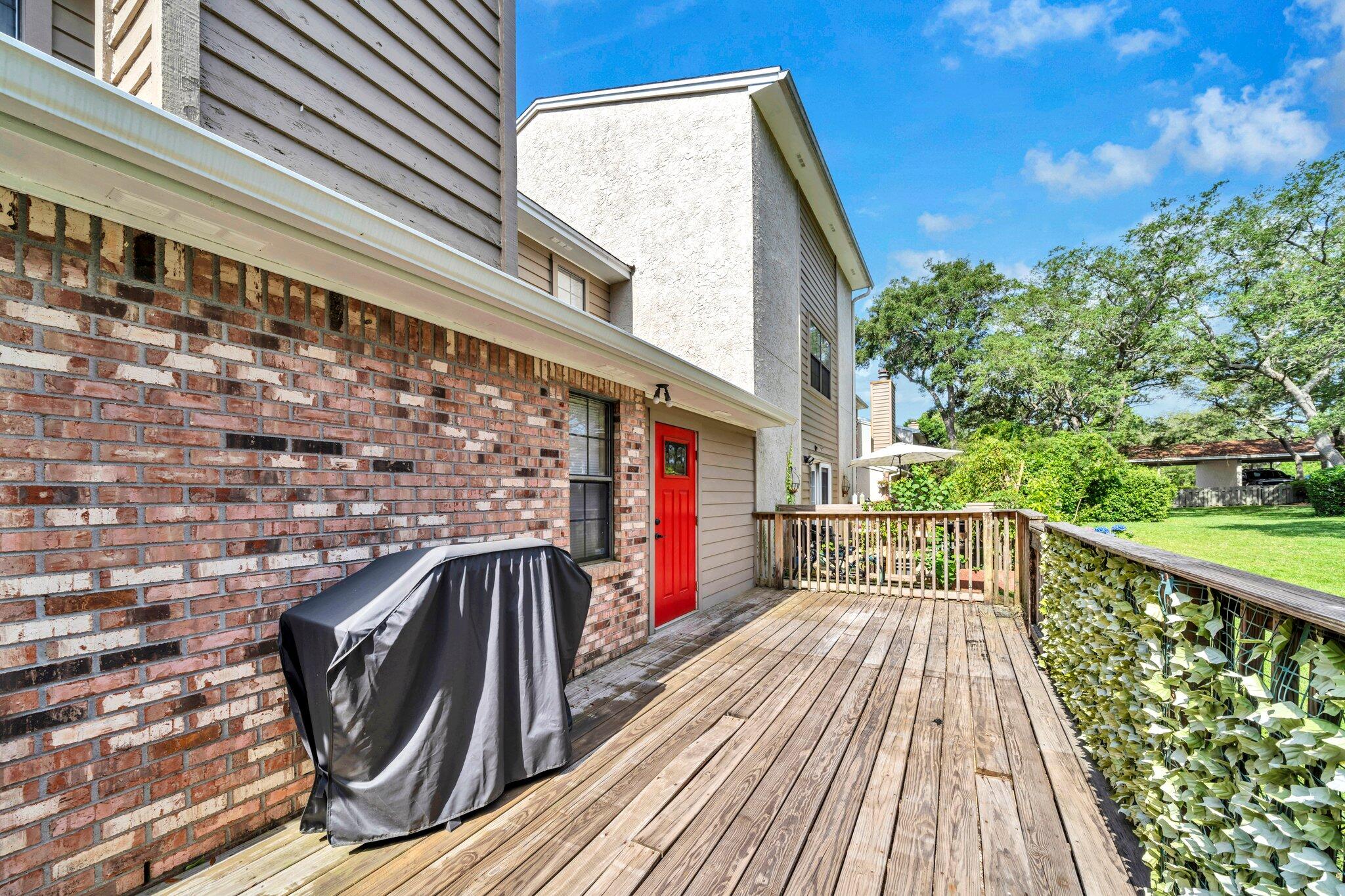 GREEN ARBOR T/H - Residential