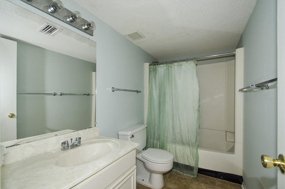 SEASCAPE CONDO GARDEN VILLA PH2 - Residential