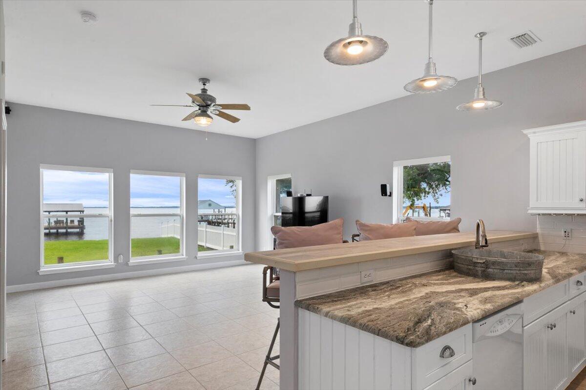 LAGNIAPPE BEACH - Residential