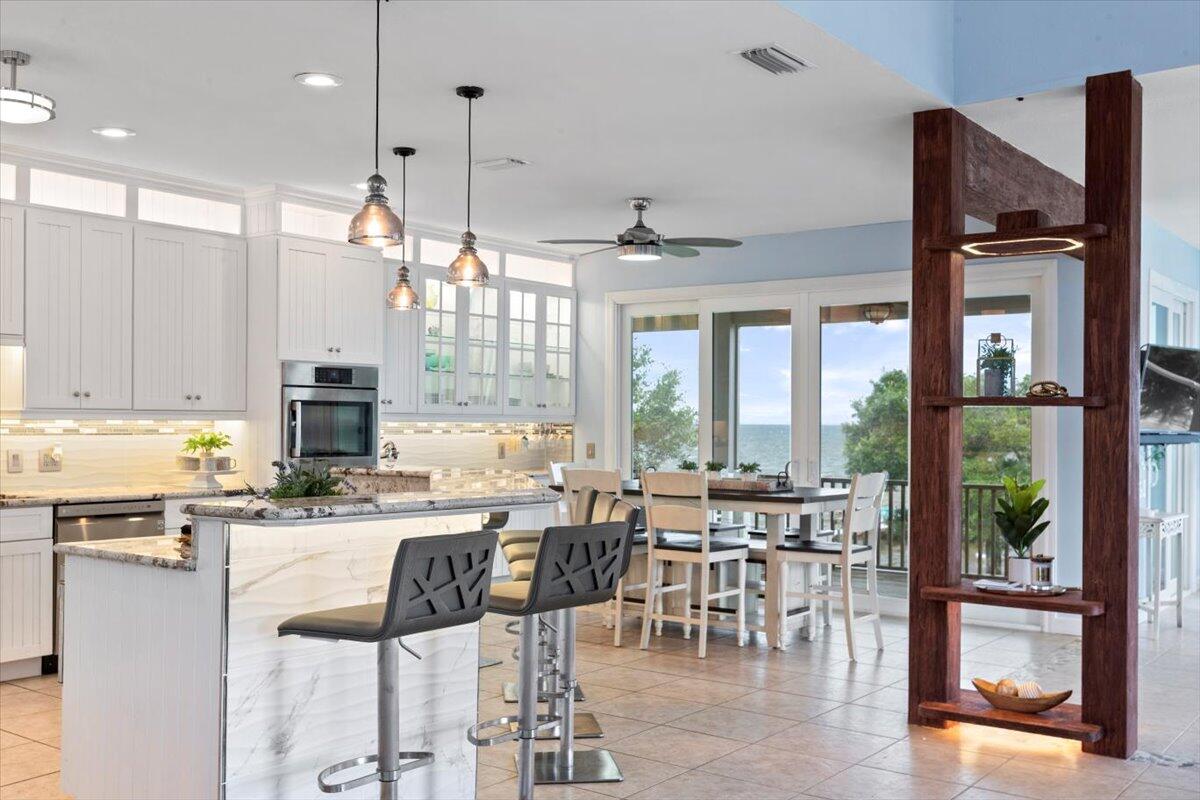 LAGNIAPPE BEACH - Residential