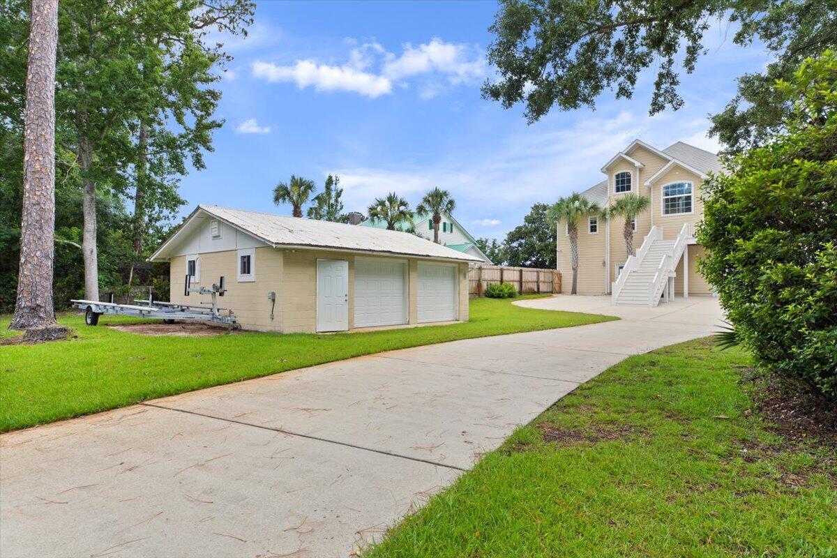 LAGNIAPPE BEACH - Residential