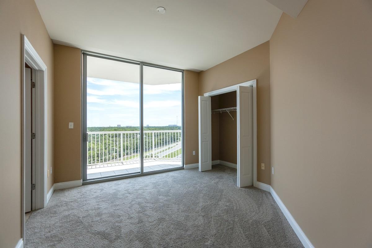 MARINA LANDING - Residential