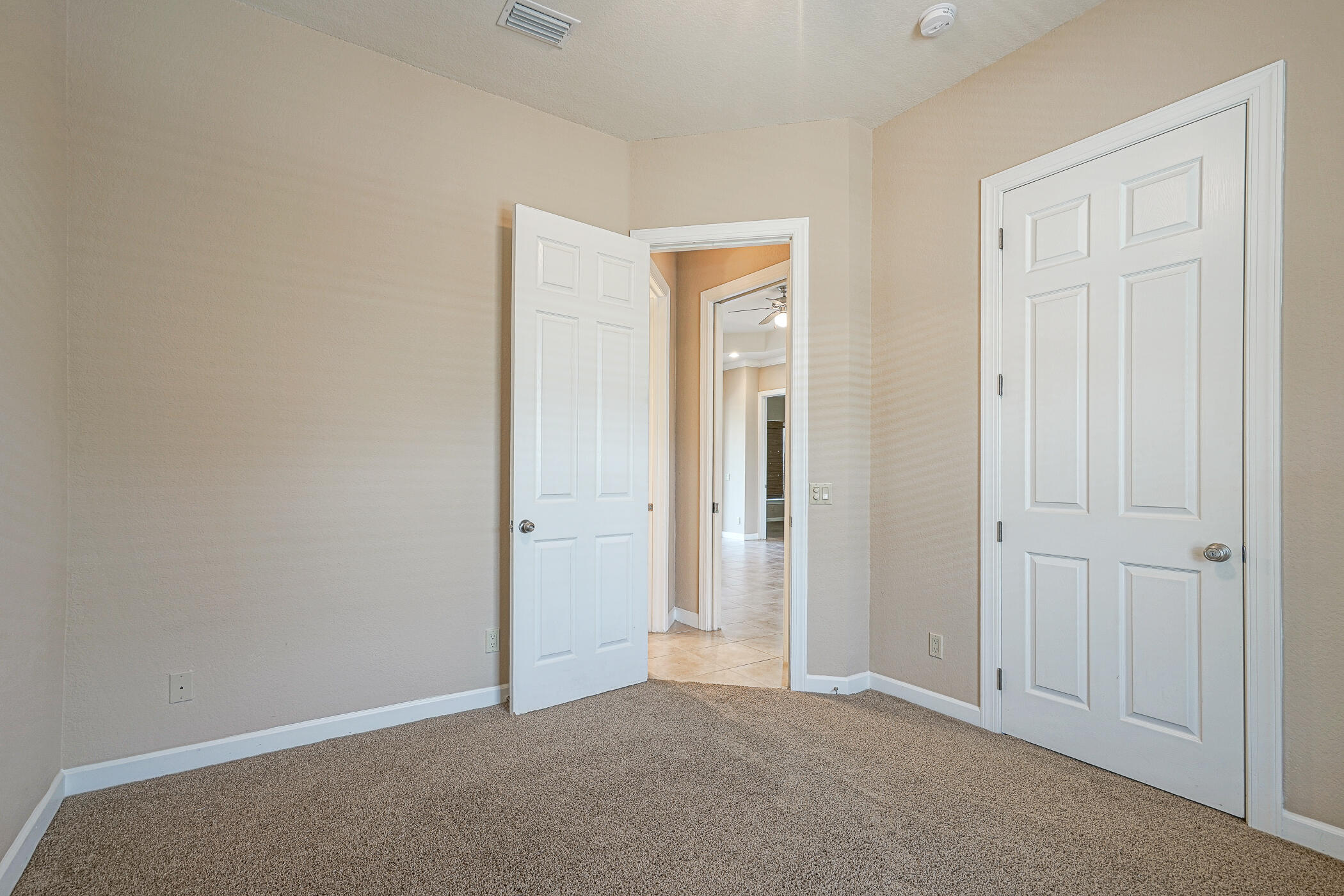 CRYSTAL COVE - Residential