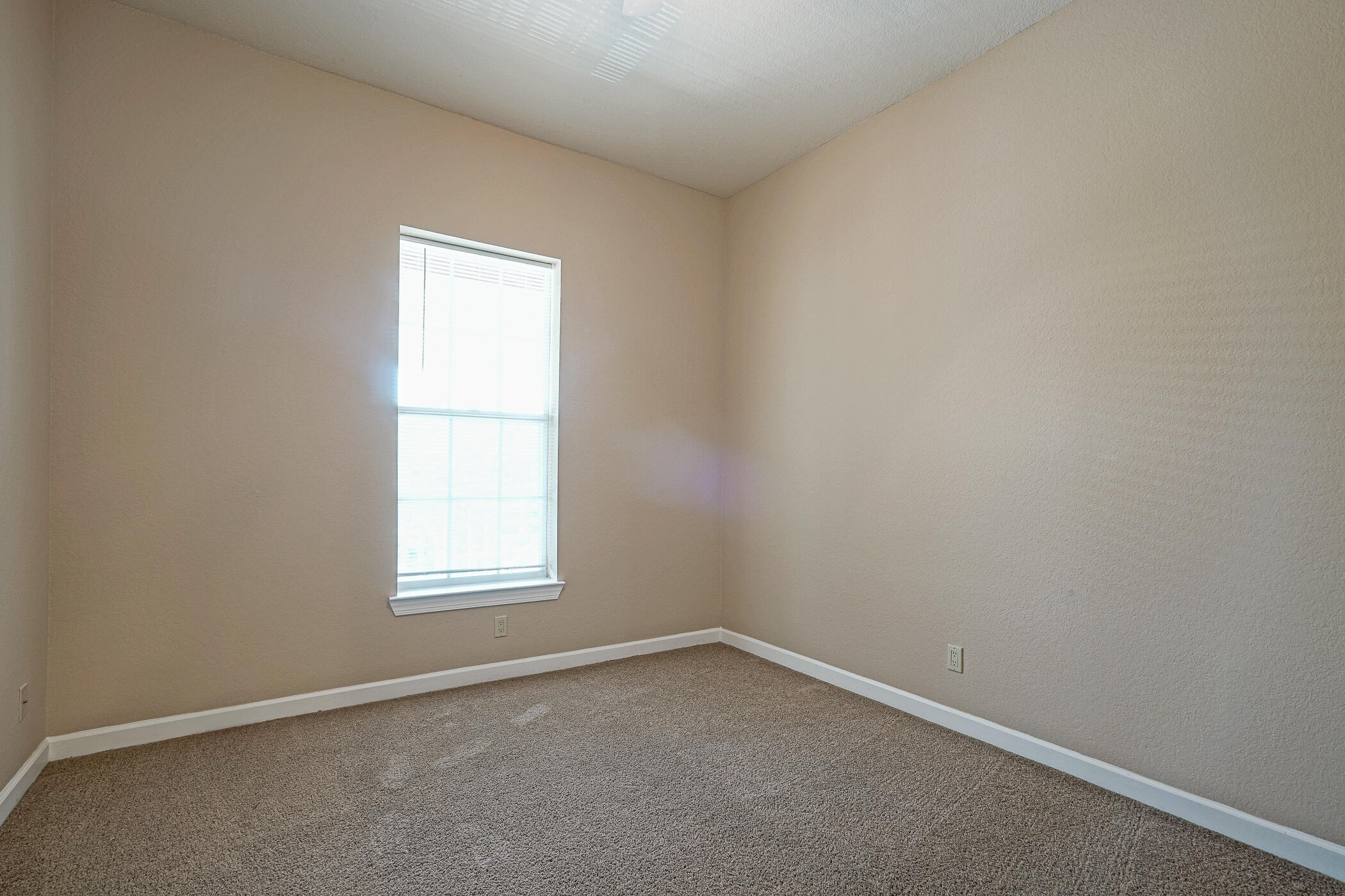 CRYSTAL COVE - Residential