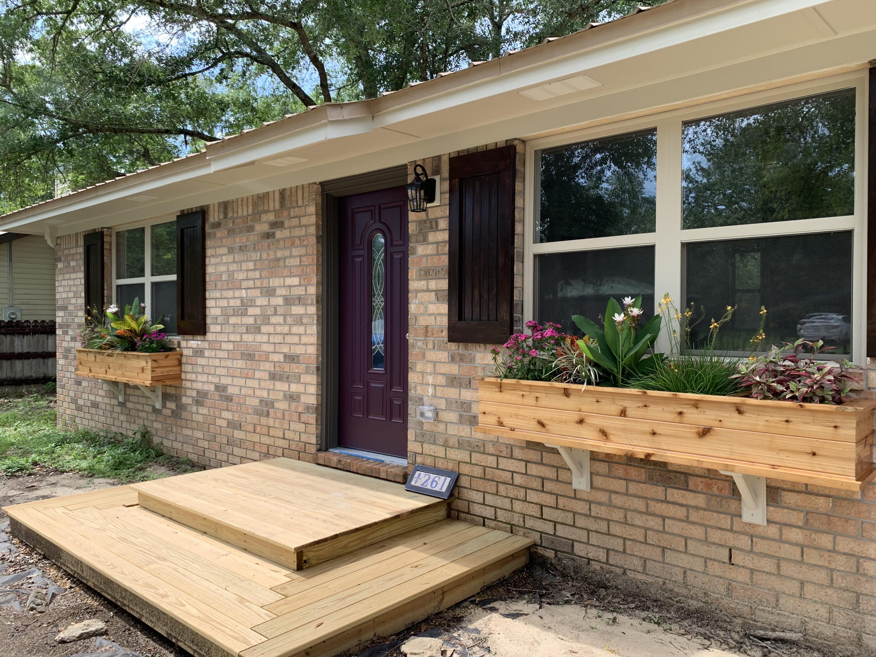 NO RECORDED SUBDIVISION - Residential