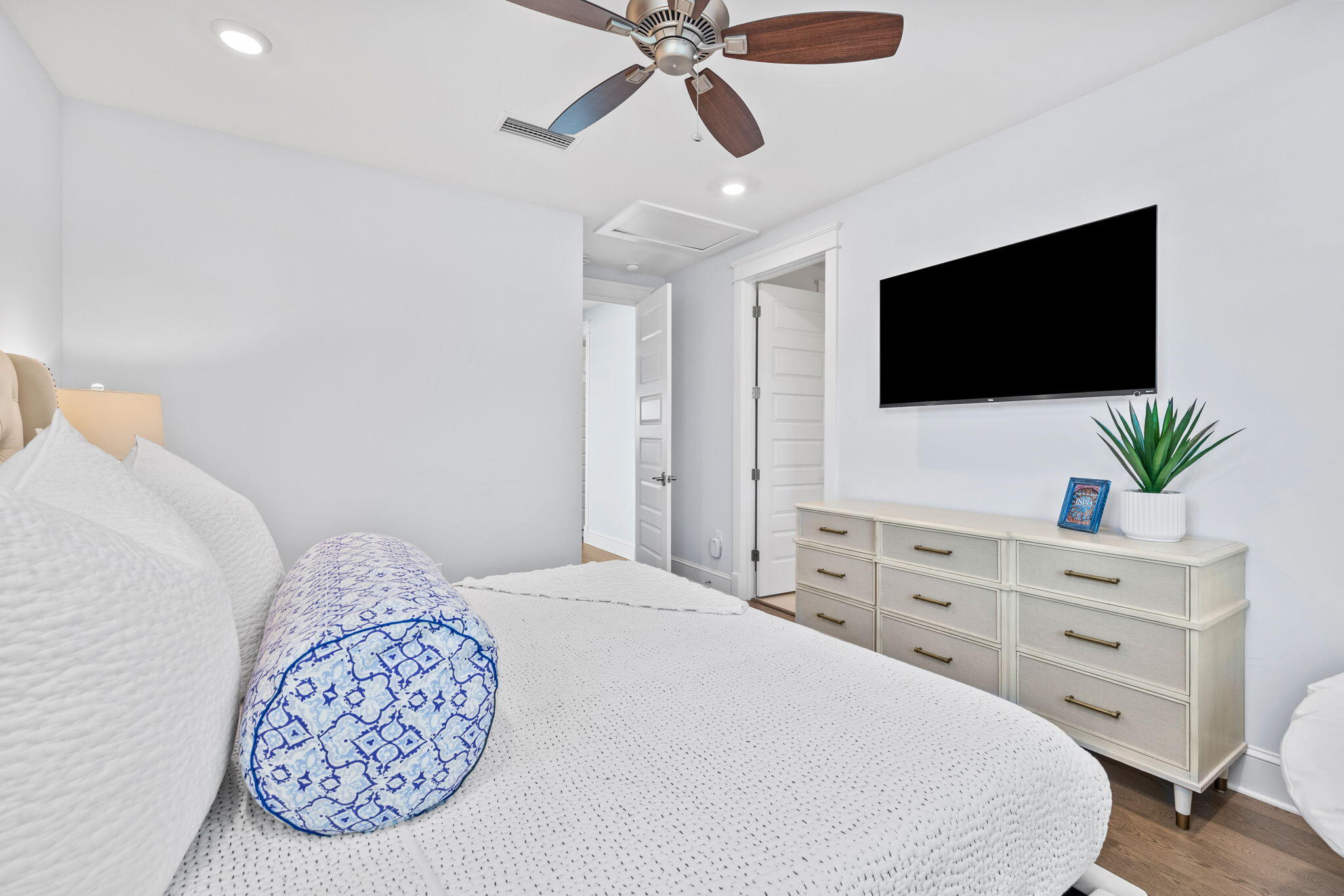 Prominence South - Residential