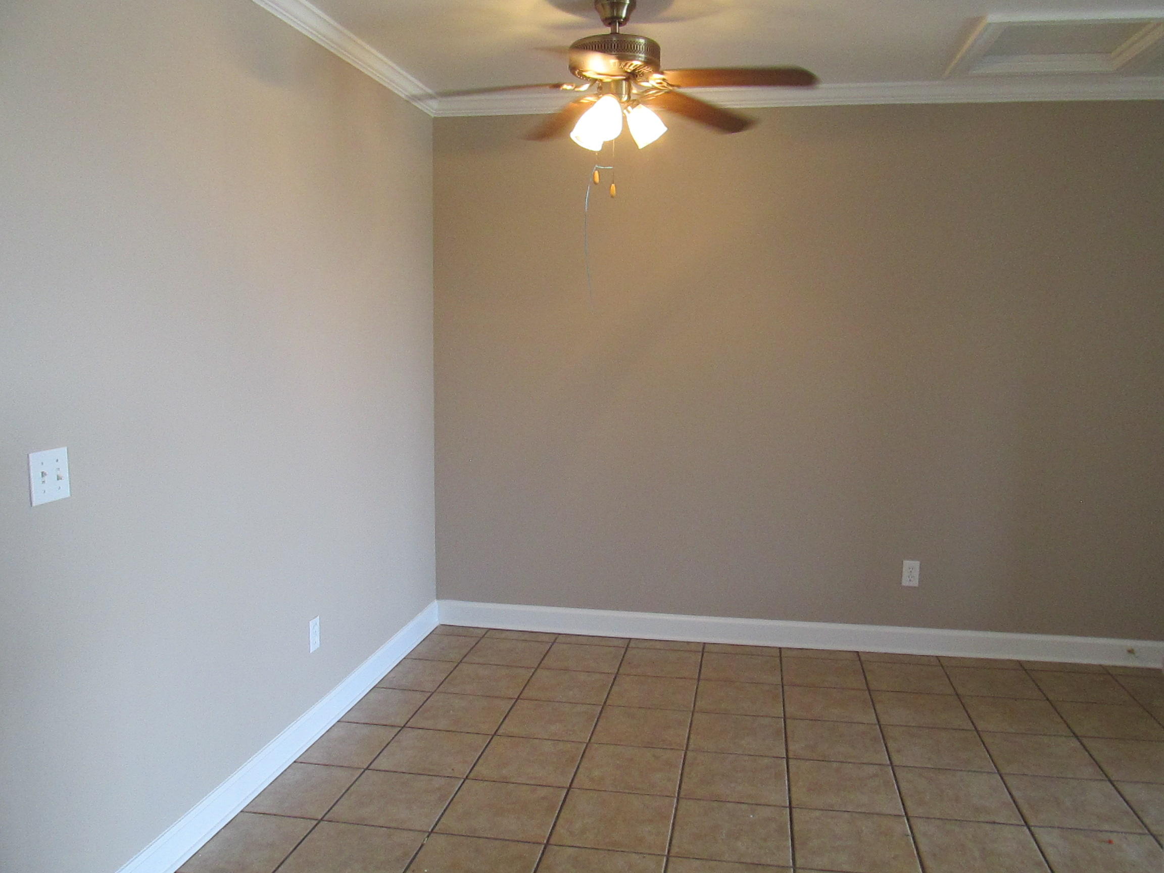 KISKA BEACH - Residential Lease