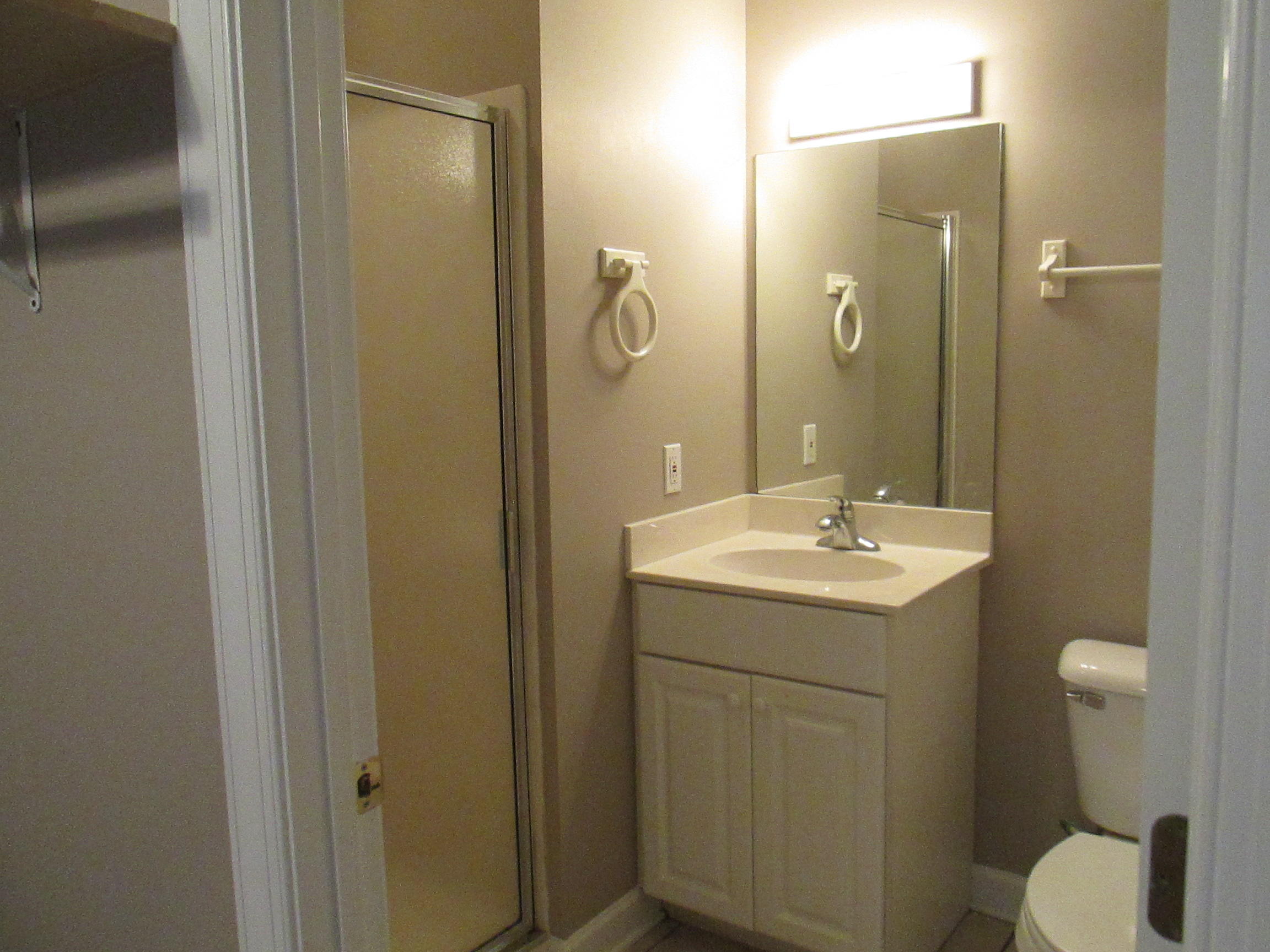 KISKA BEACH - Residential Lease