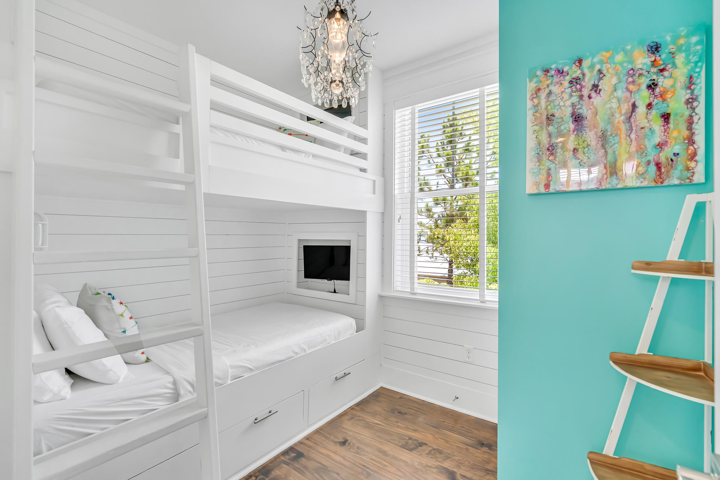 NATUREWALK AT SEAGROVE - Residential