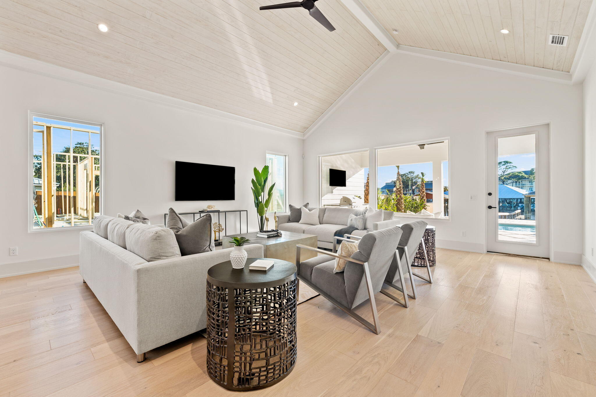 NO RECORDED SUBDIVISION - Residential