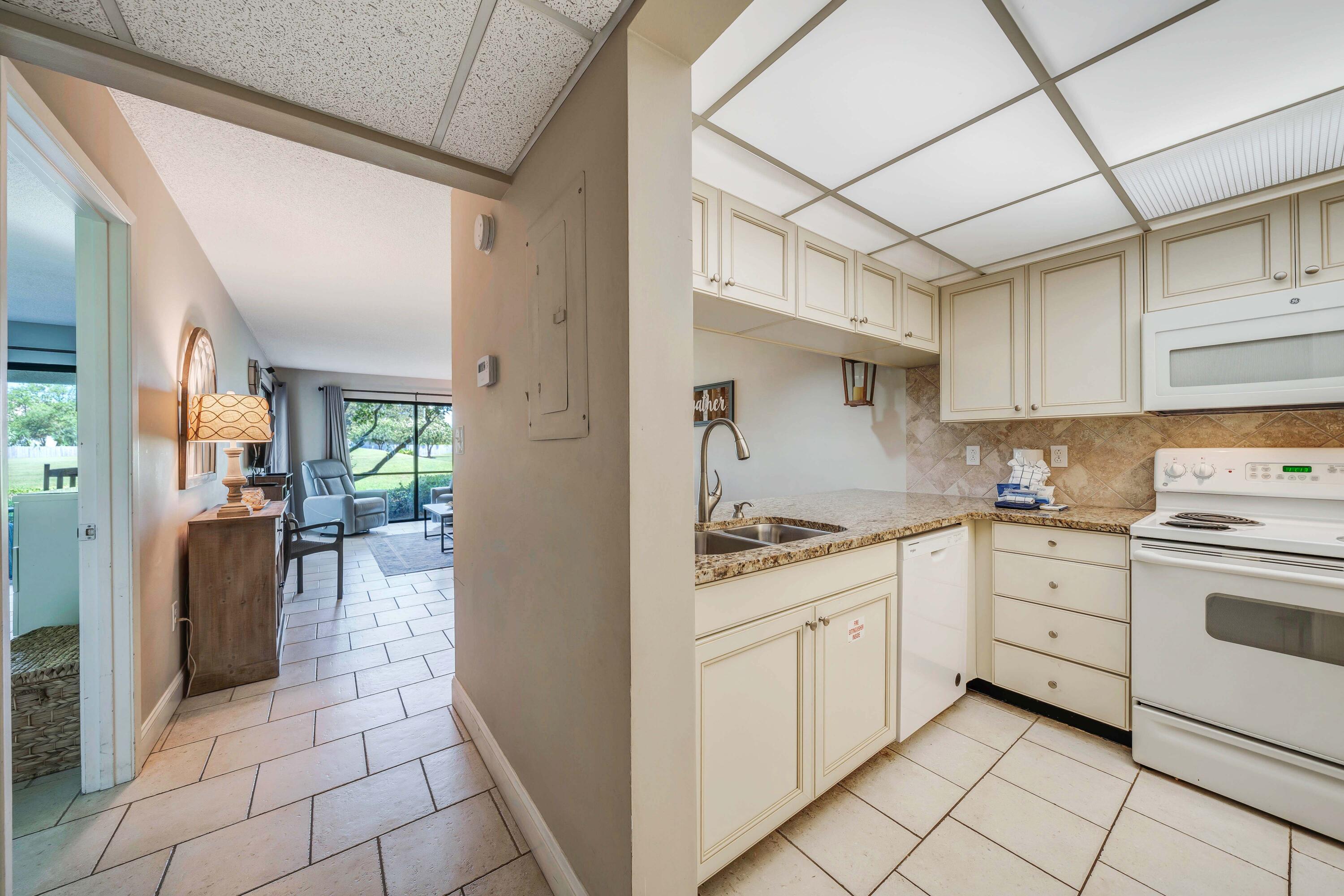 Edgewater Golf Villas 5B Condo - Residential