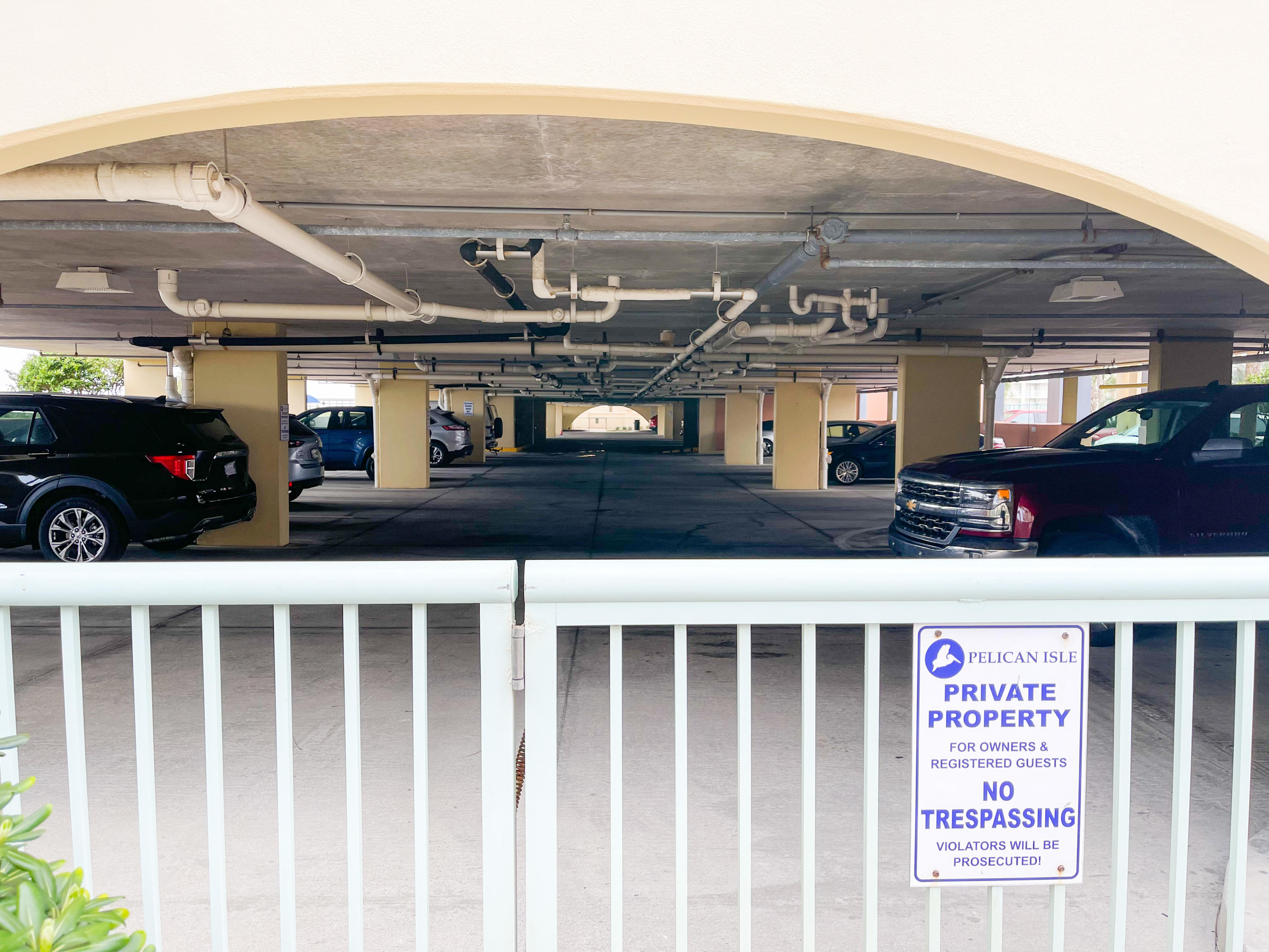 PELICAN ISLE - Residential