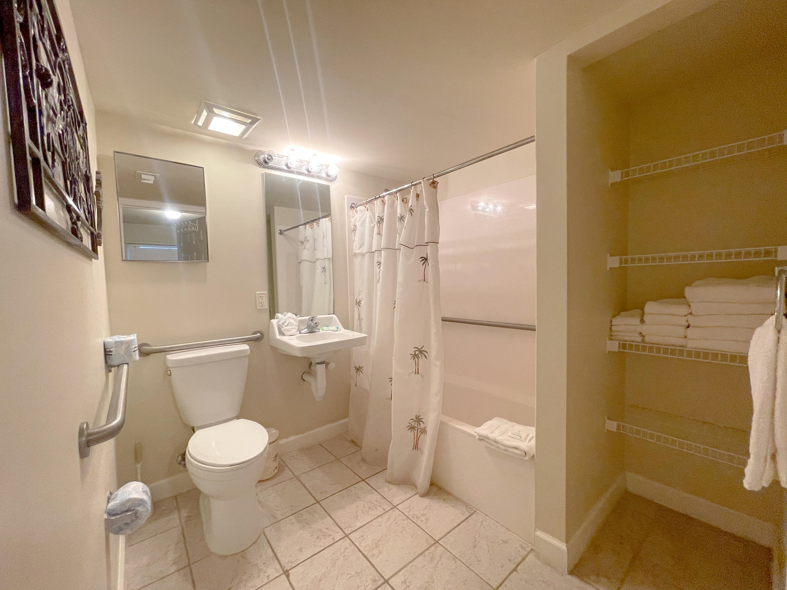 PELICAN ISLE - Residential