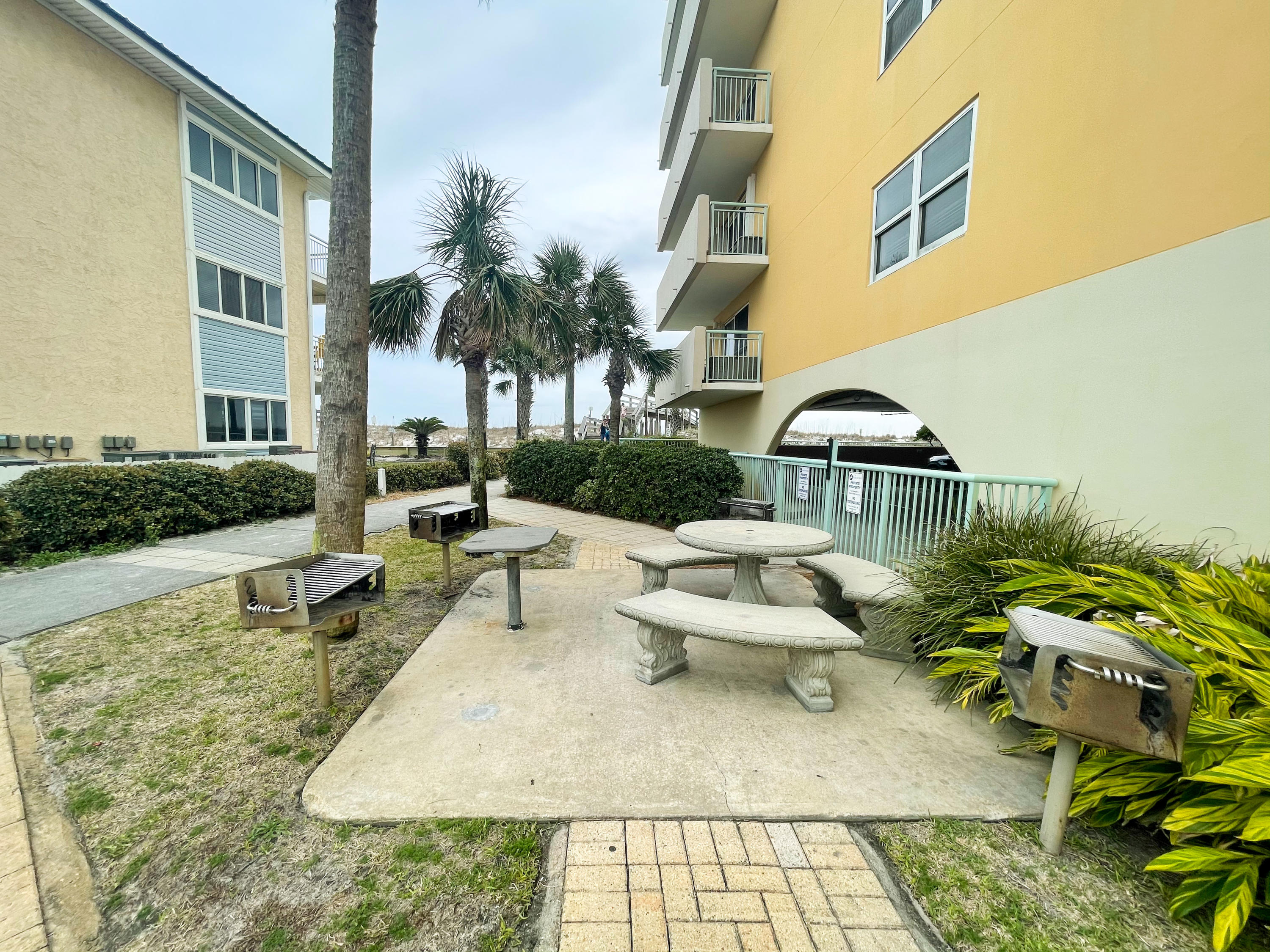 PELICAN ISLE - Residential