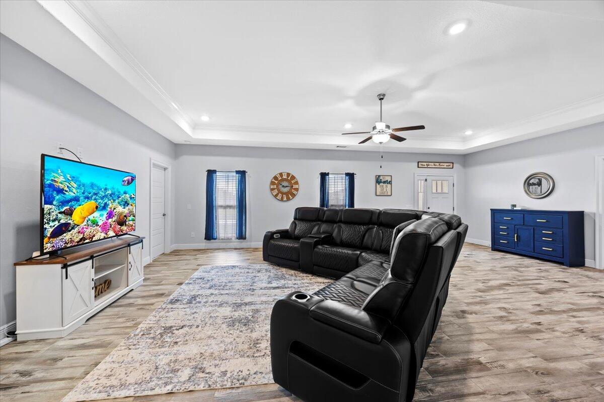 SANTA ROSA SHORES EAST - Residential
