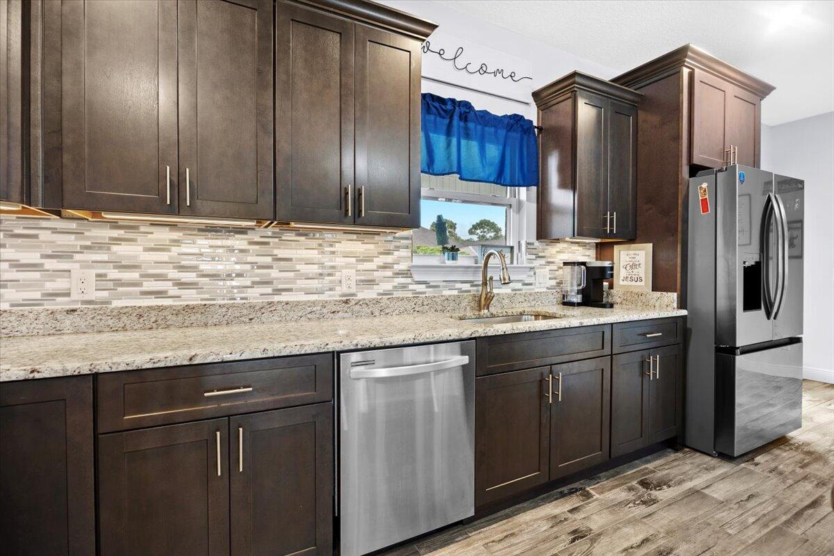 SANTA ROSA SHORES EAST - Residential