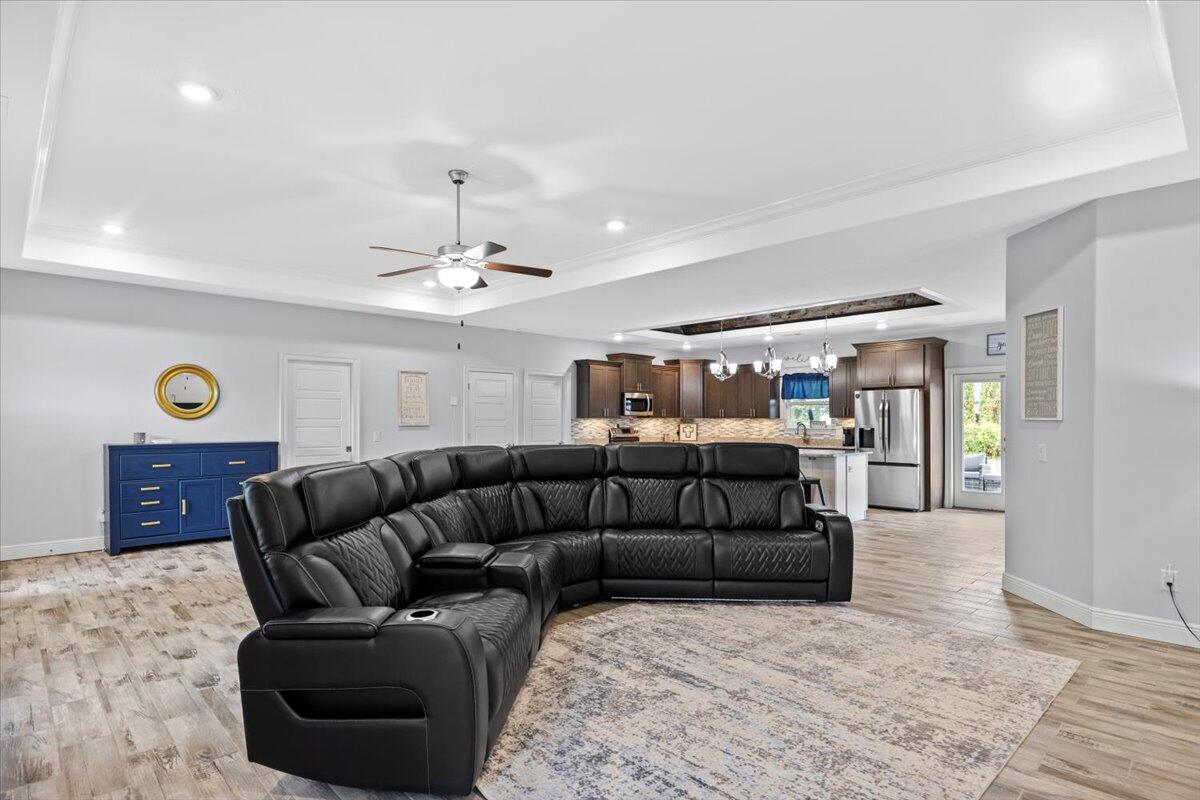SANTA ROSA SHORES EAST - Residential