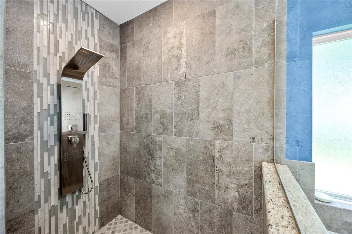 SANTA ROSA SHORES EAST - Residential