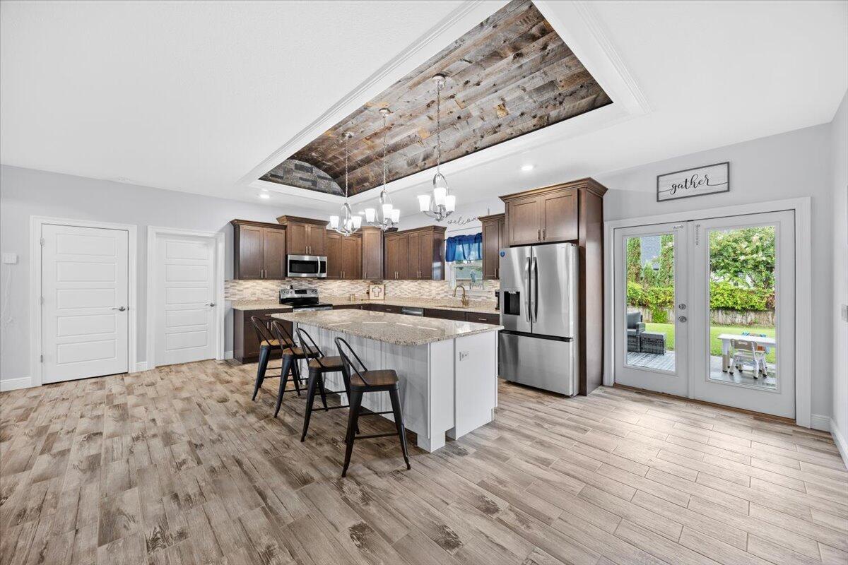 SANTA ROSA SHORES EAST - Residential