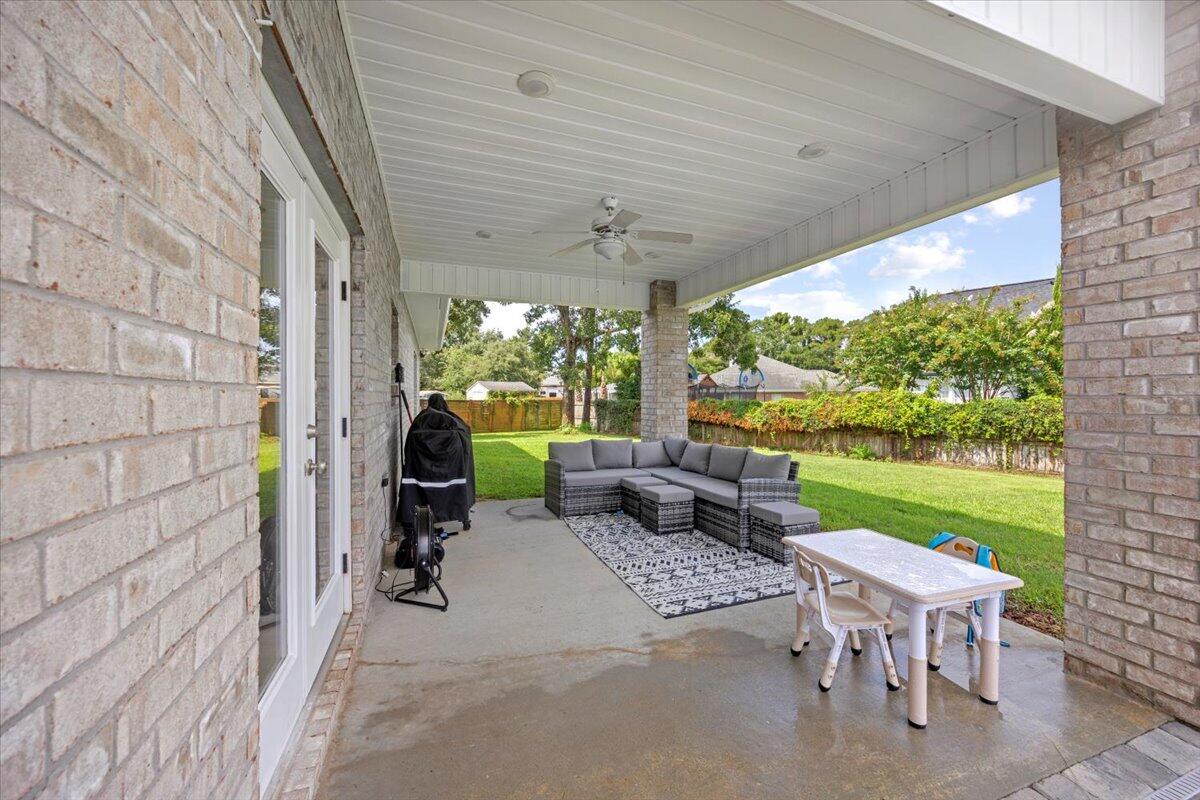 SANTA ROSA SHORES EAST - Residential