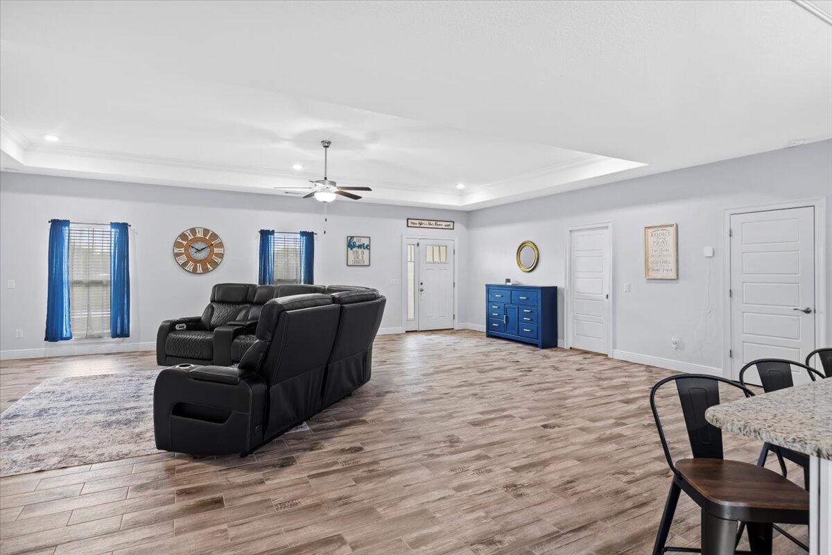 SANTA ROSA SHORES EAST - Residential