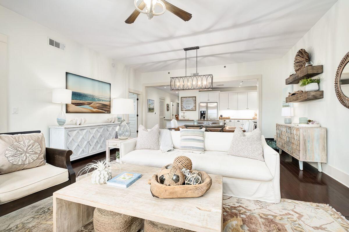 REDFISH VILLAGE - Residential