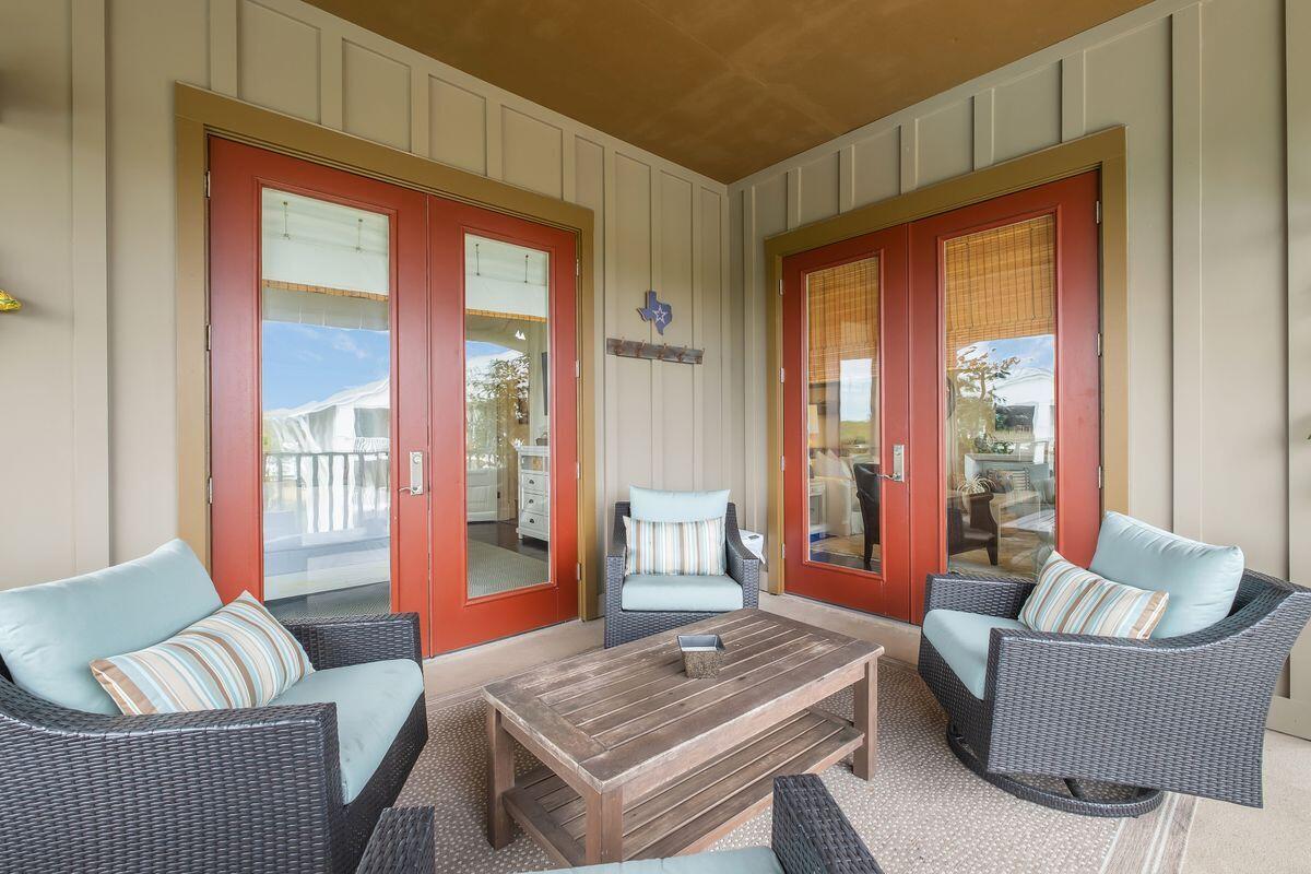 REDFISH VILLAGE - Residential