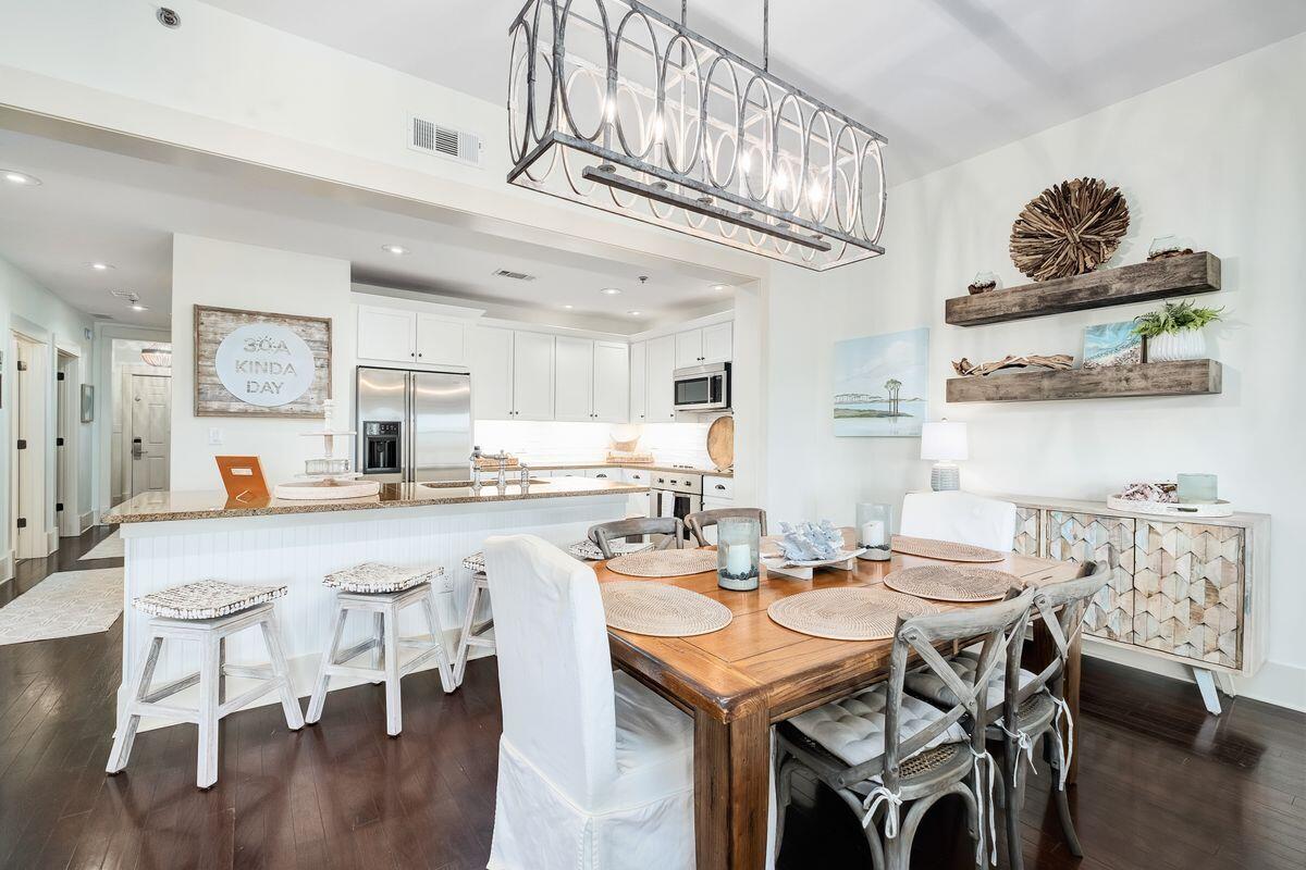 REDFISH VILLAGE - Residential