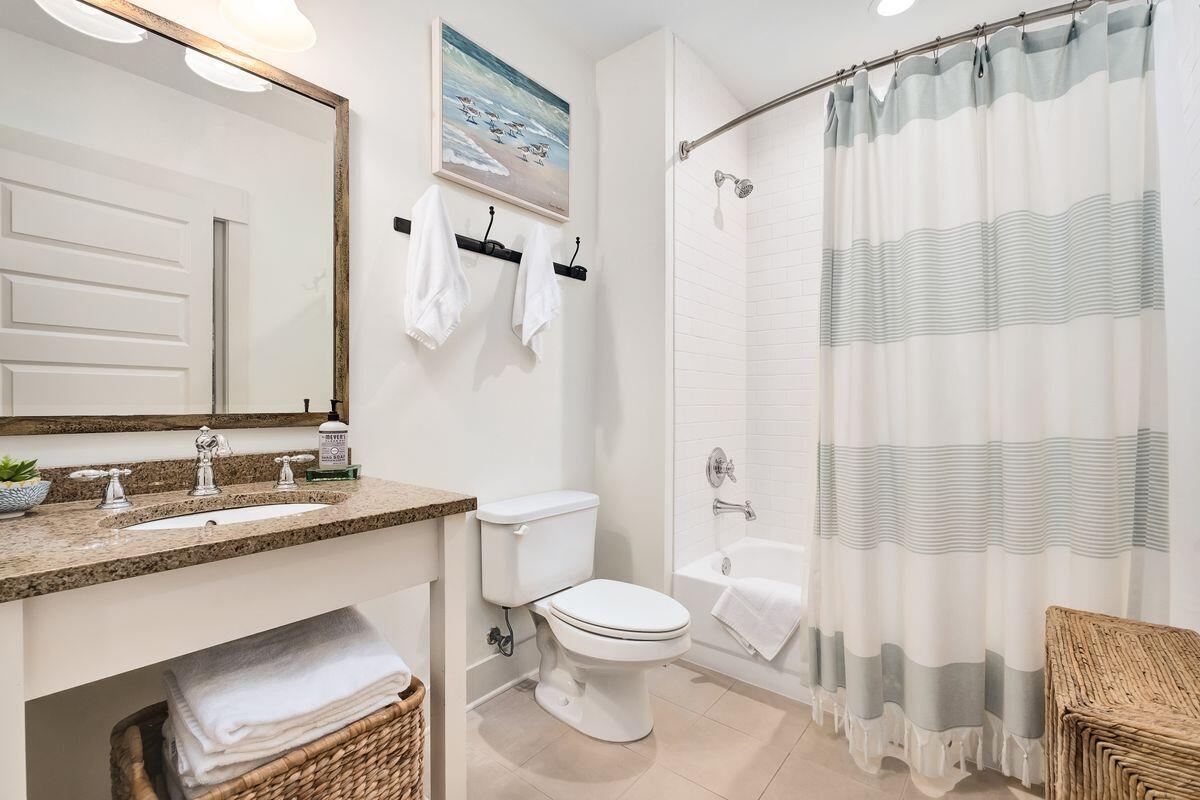 REDFISH VILLAGE - Residential