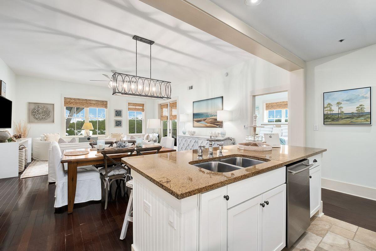 REDFISH VILLAGE - Residential