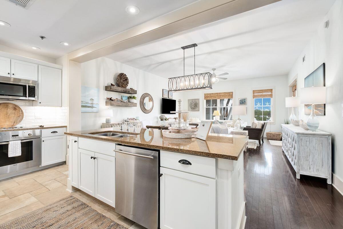 REDFISH VILLAGE - Residential