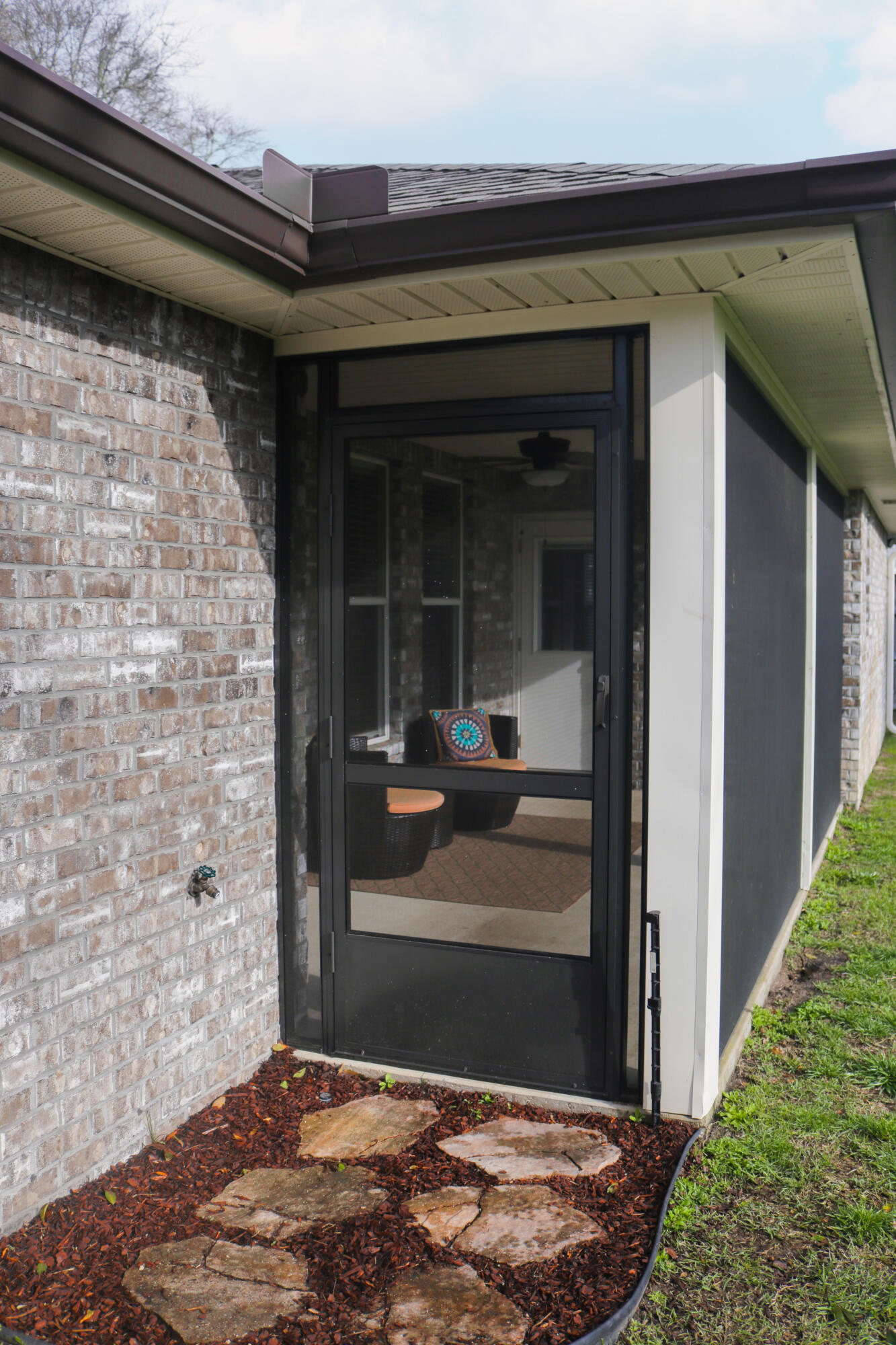 WINTHROP PLACE 1ST ADD LOT 10 BLK C - Residential