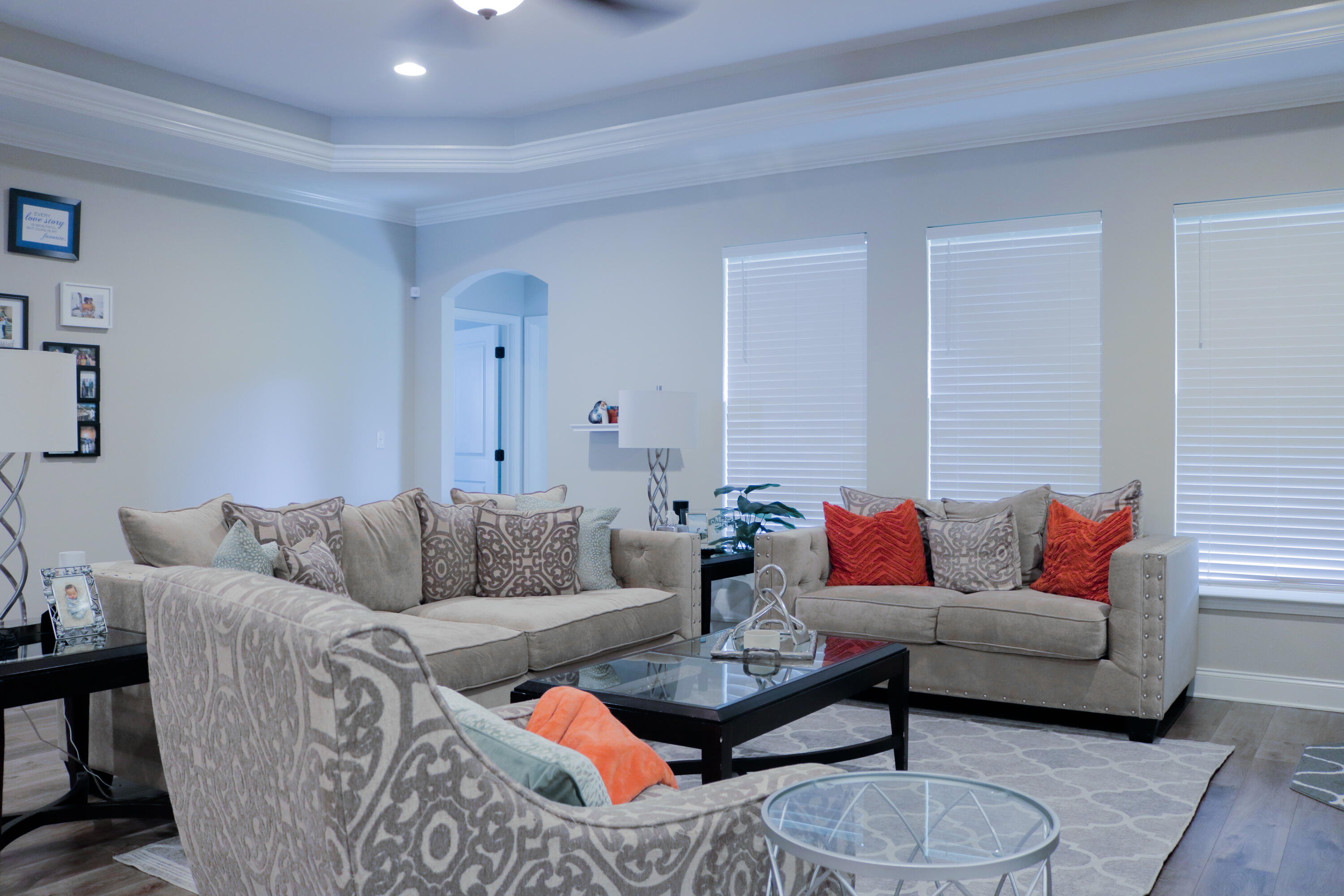 WINTHROP PLACE 1ST ADD LOT 10 BLK C - Residential