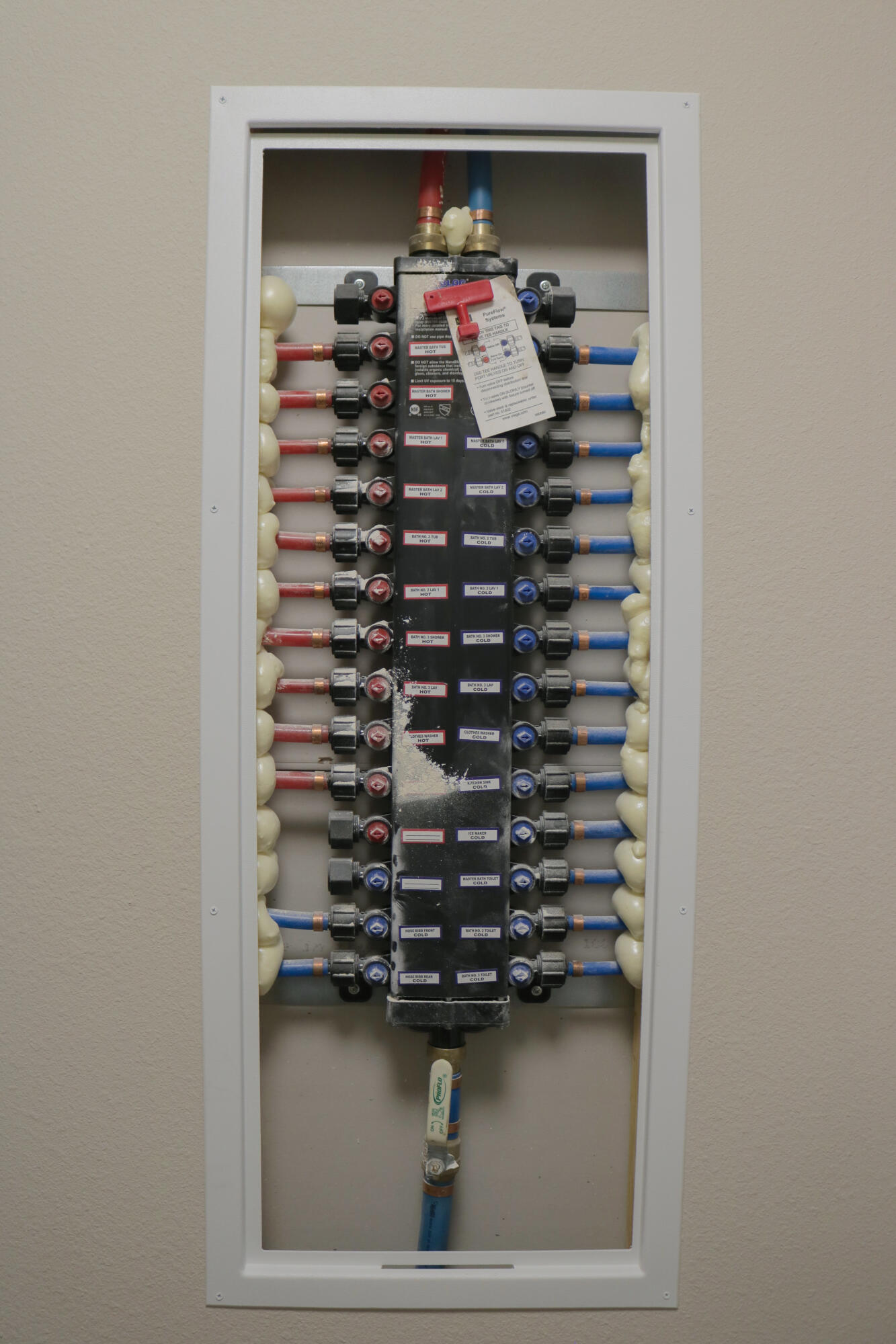 WINTHROP PLACE 1ST ADD LOT 10 BLK C - Residential