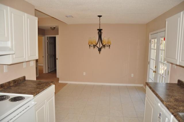 COUNTRYVIEW ESTATES 1ST ADDN - Residential