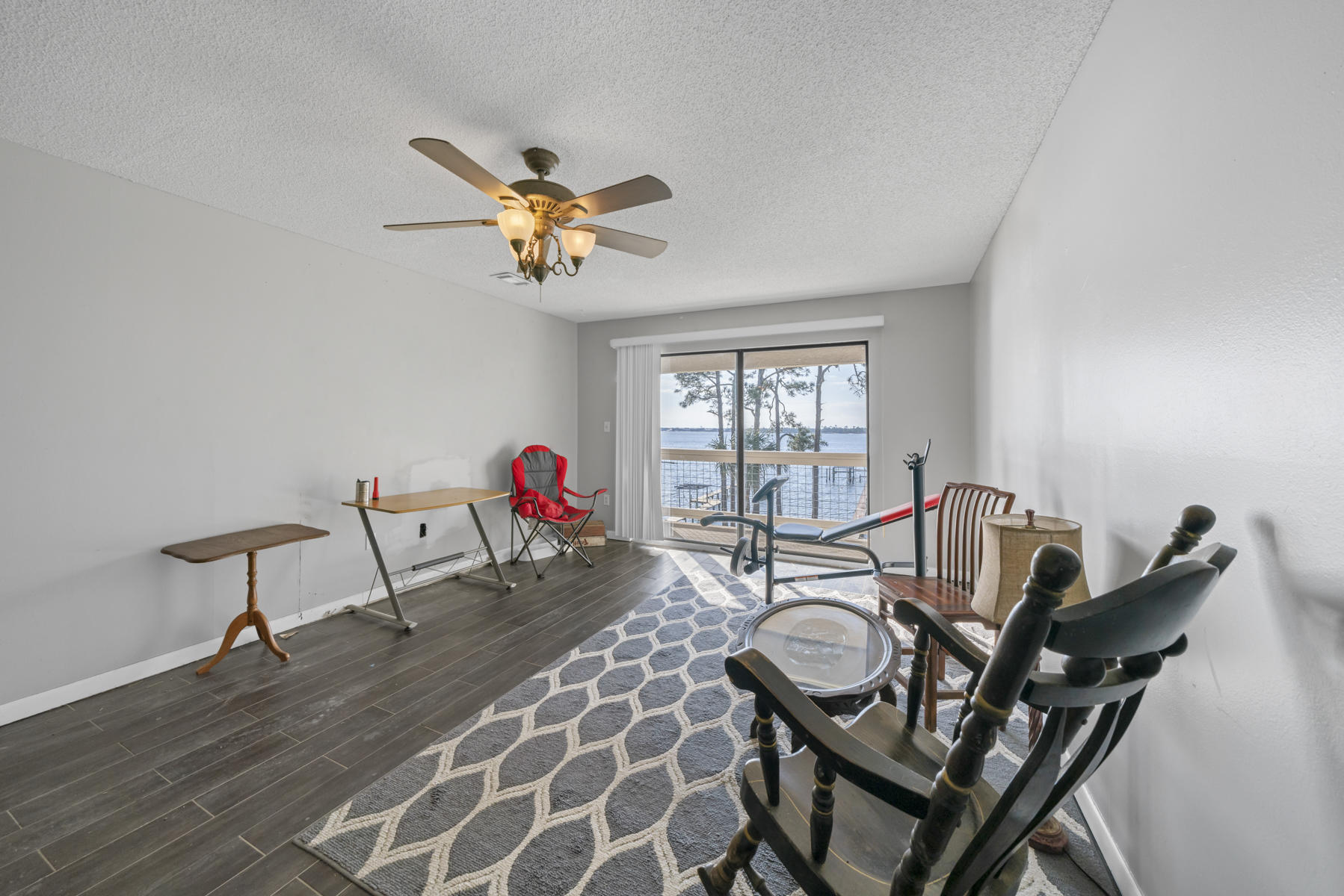 HERON LANDING - Residential