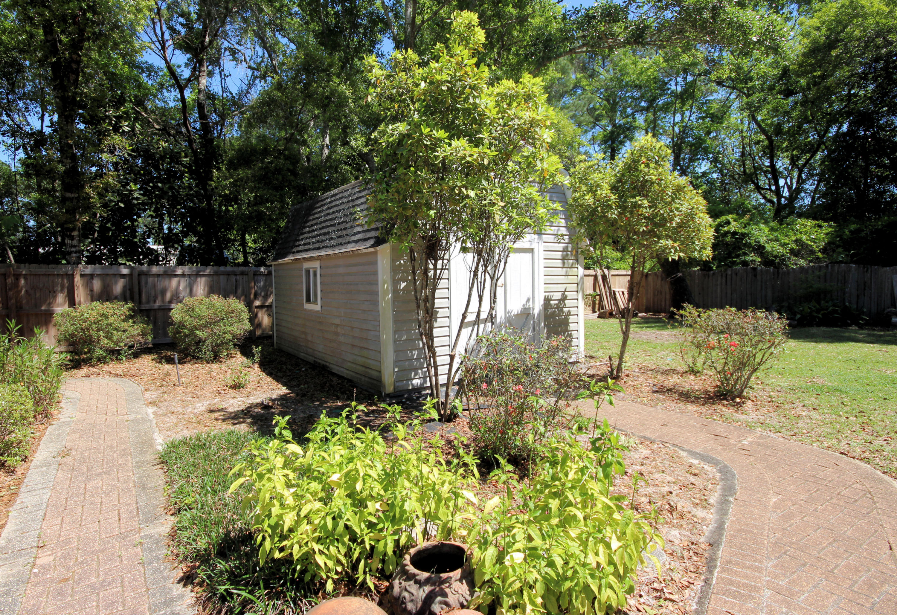 TOWER ACRES - Residential