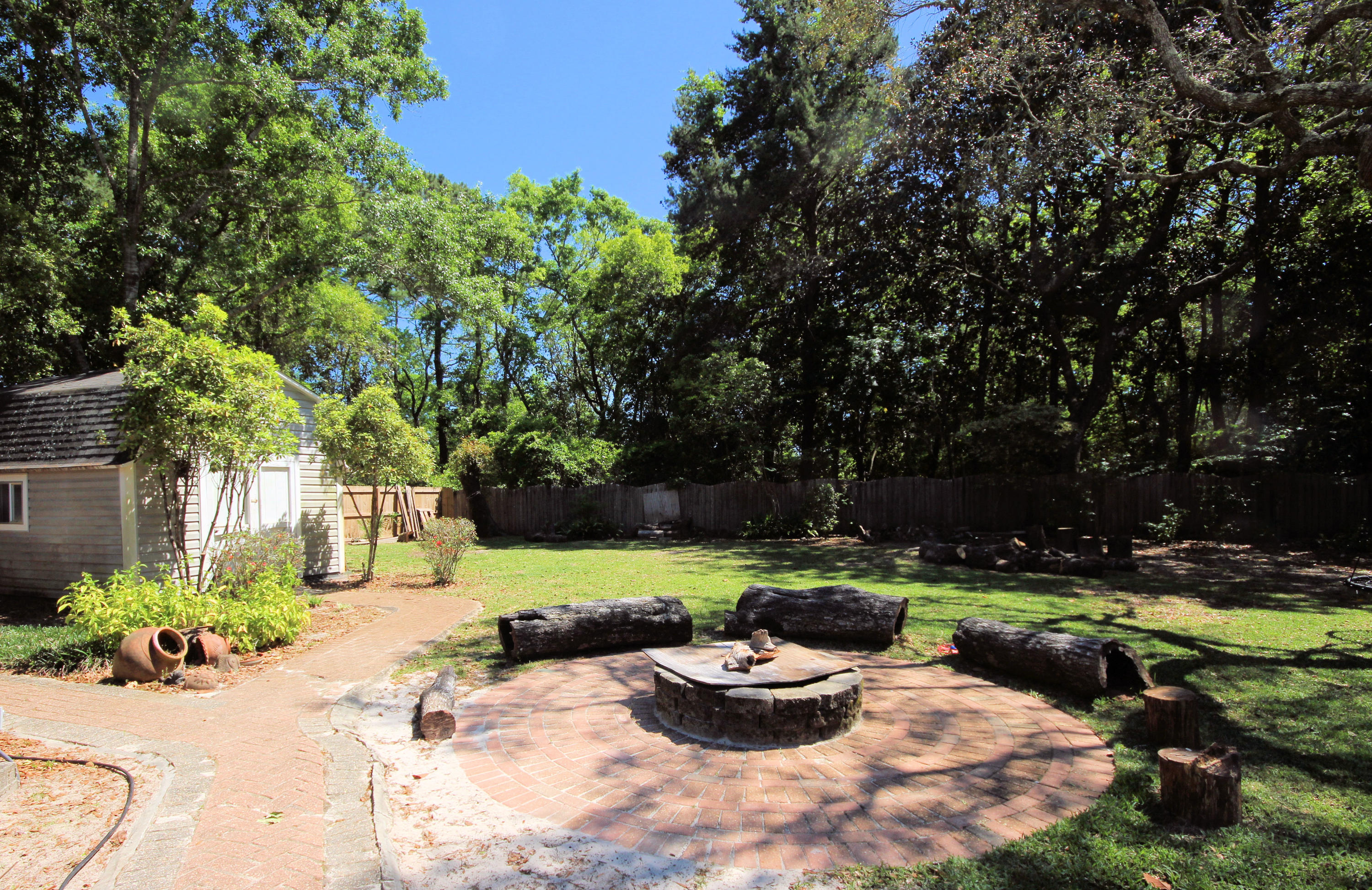 TOWER ACRES - Residential