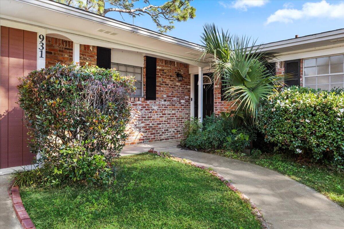 COLONY ESTATES - Residential
