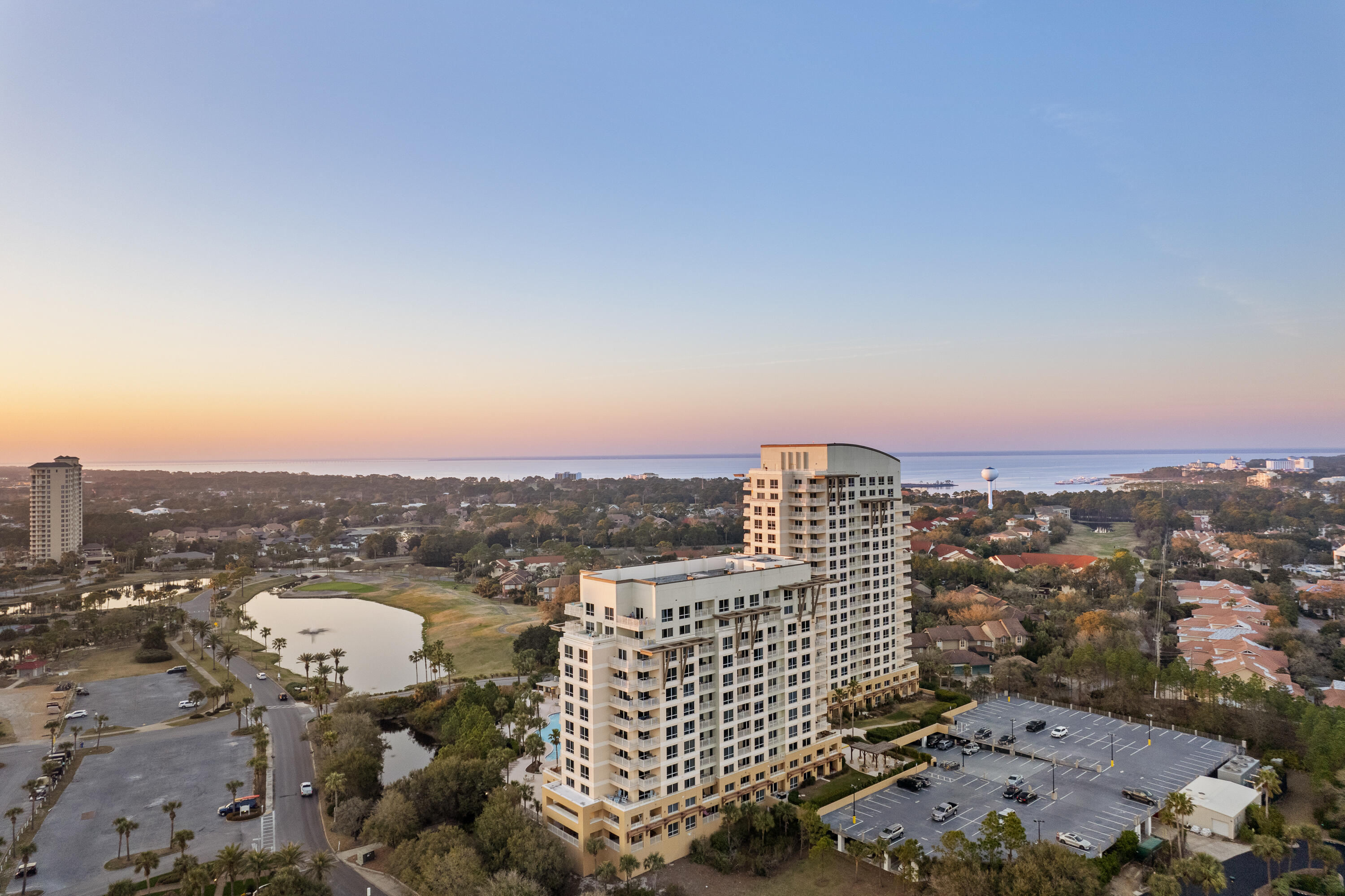 LUAU II - Residential