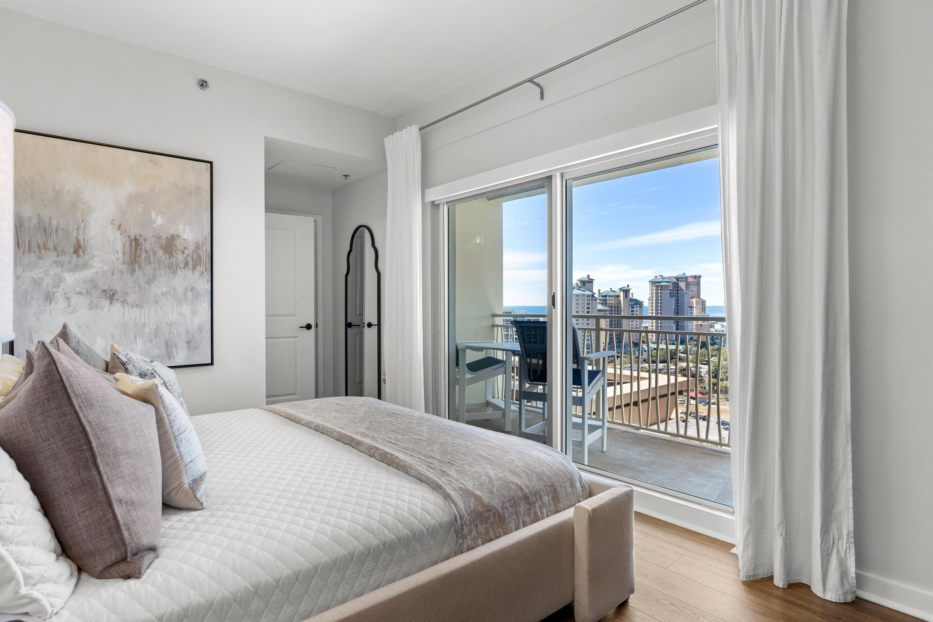 LUAU II - Residential