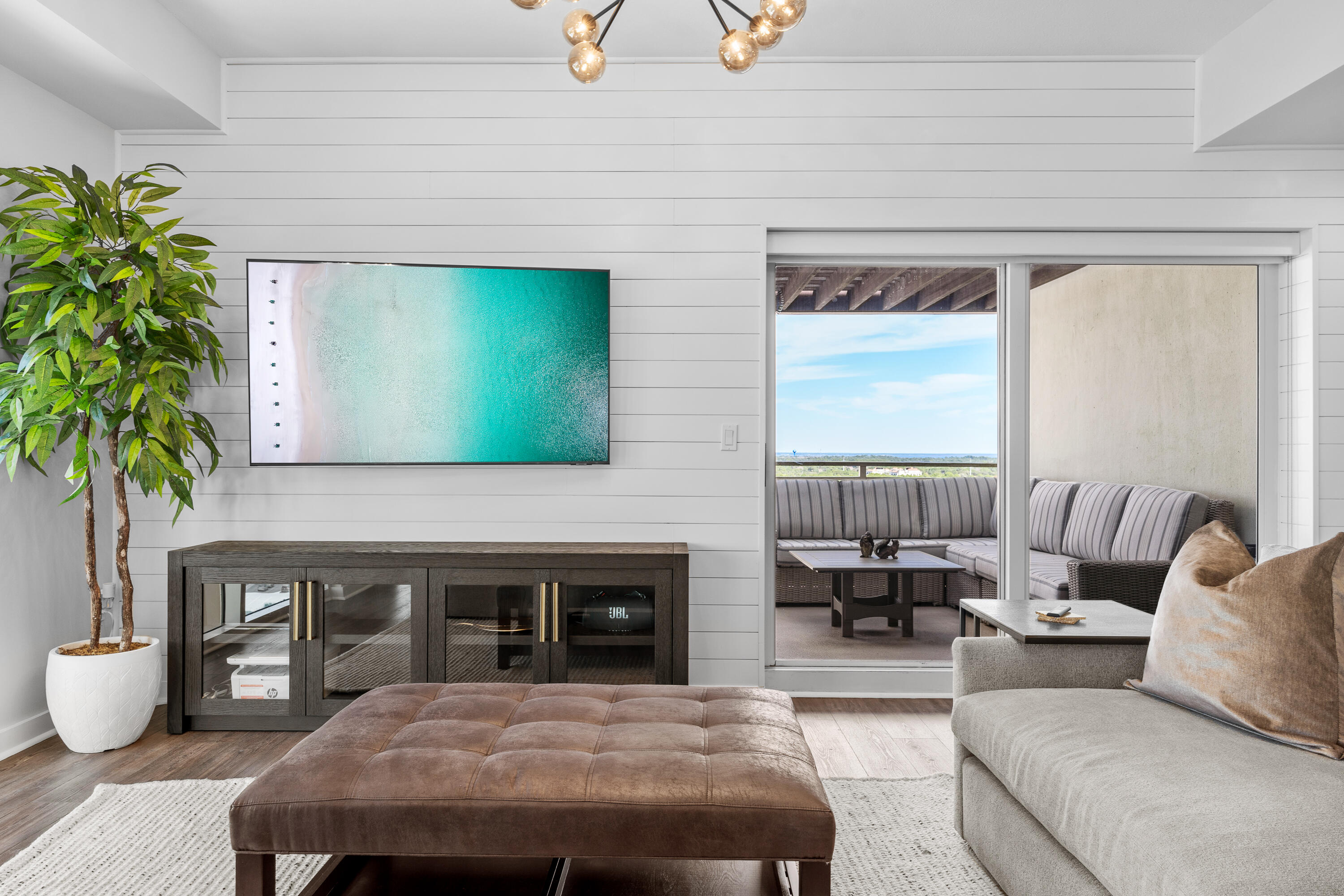 LUAU II - Residential