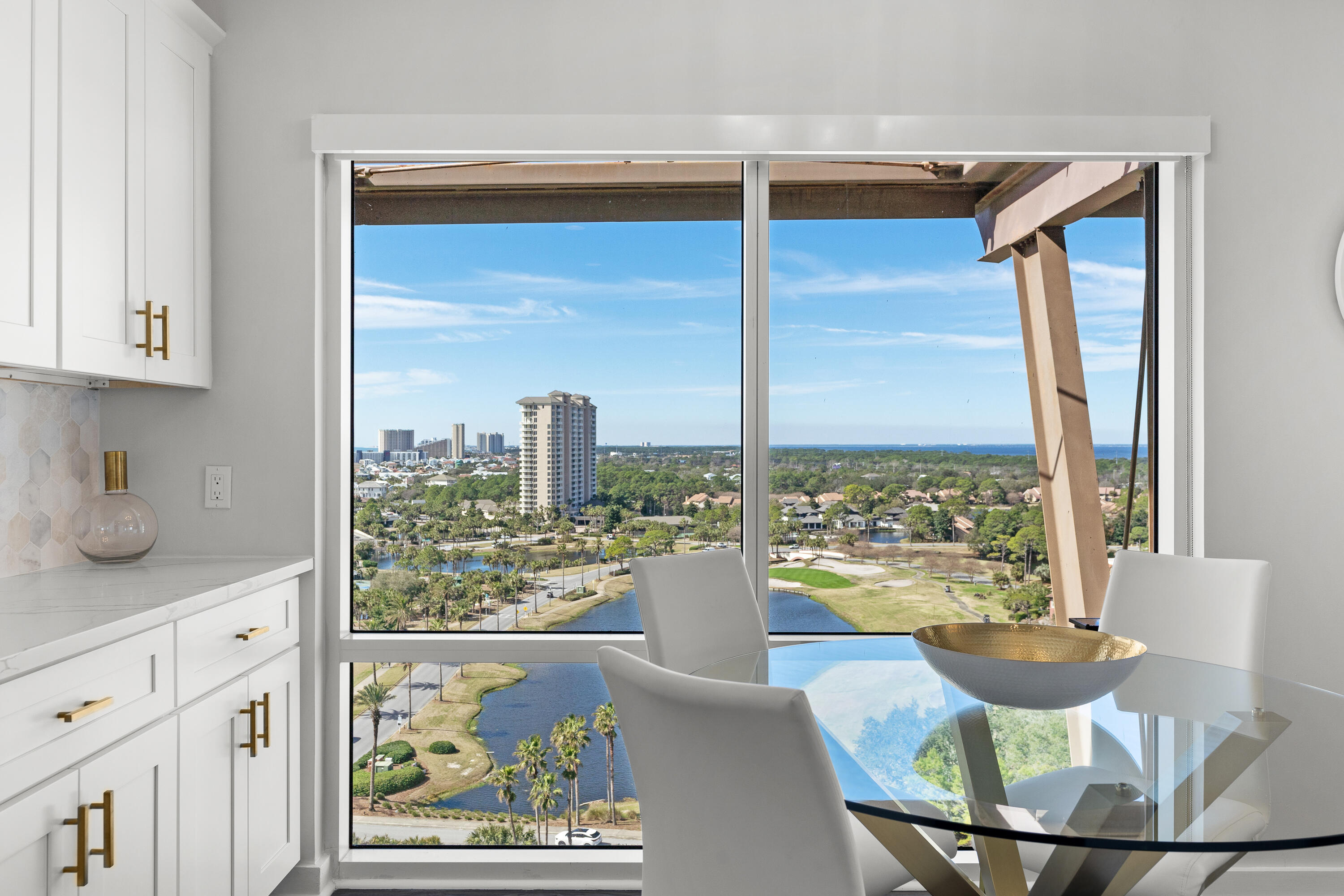 LUAU II - Residential