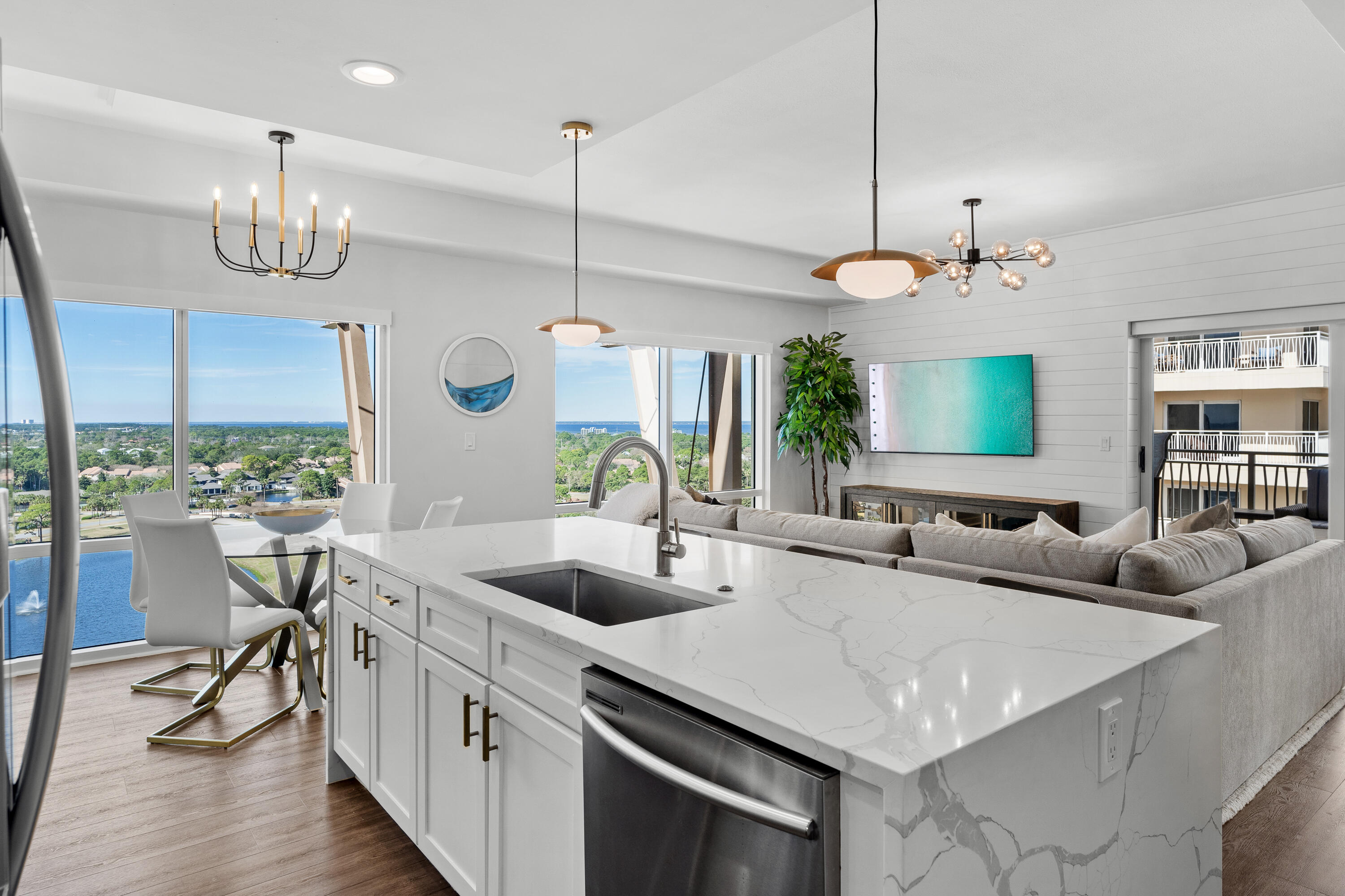 LUAU II - Residential