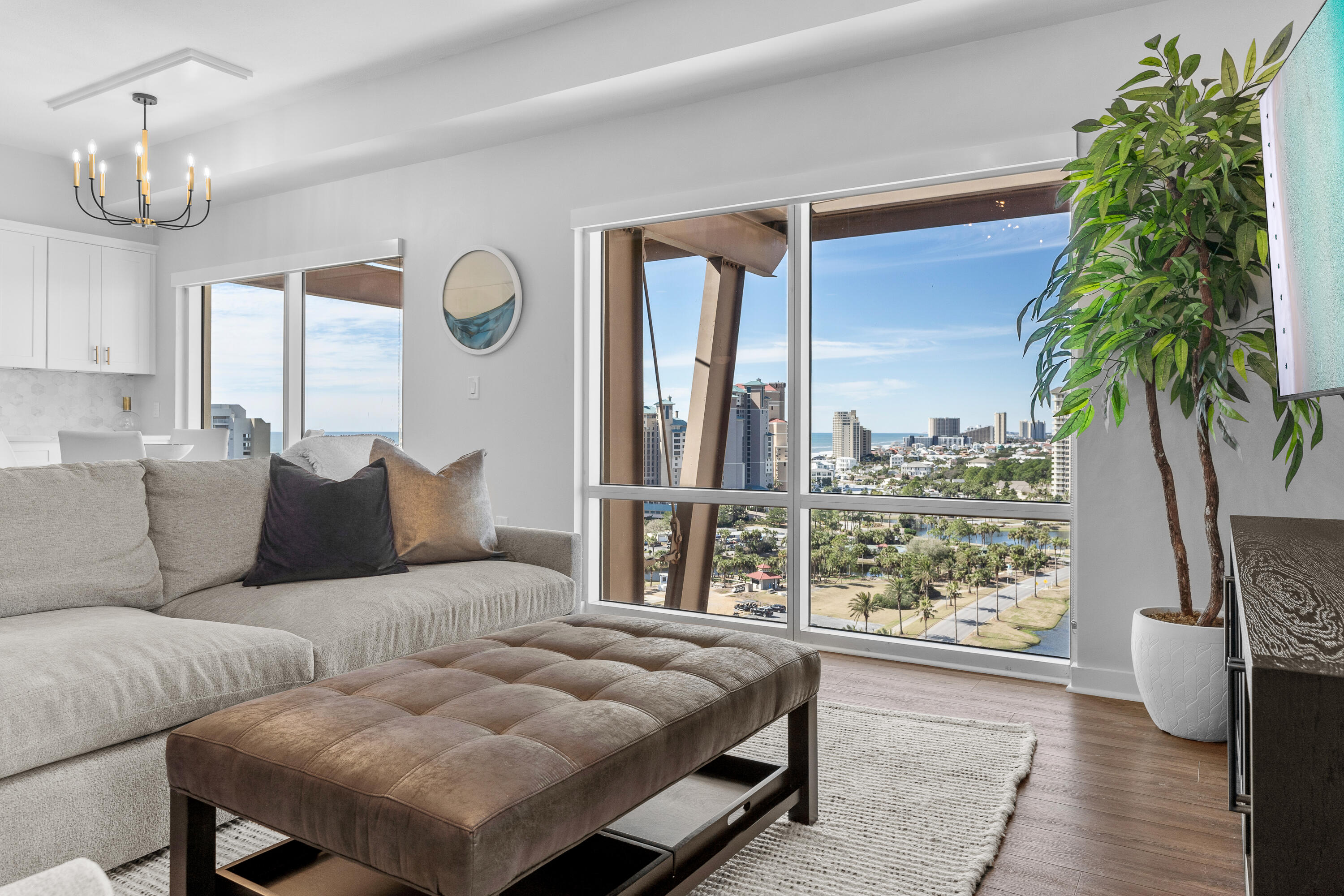 LUAU II - Residential