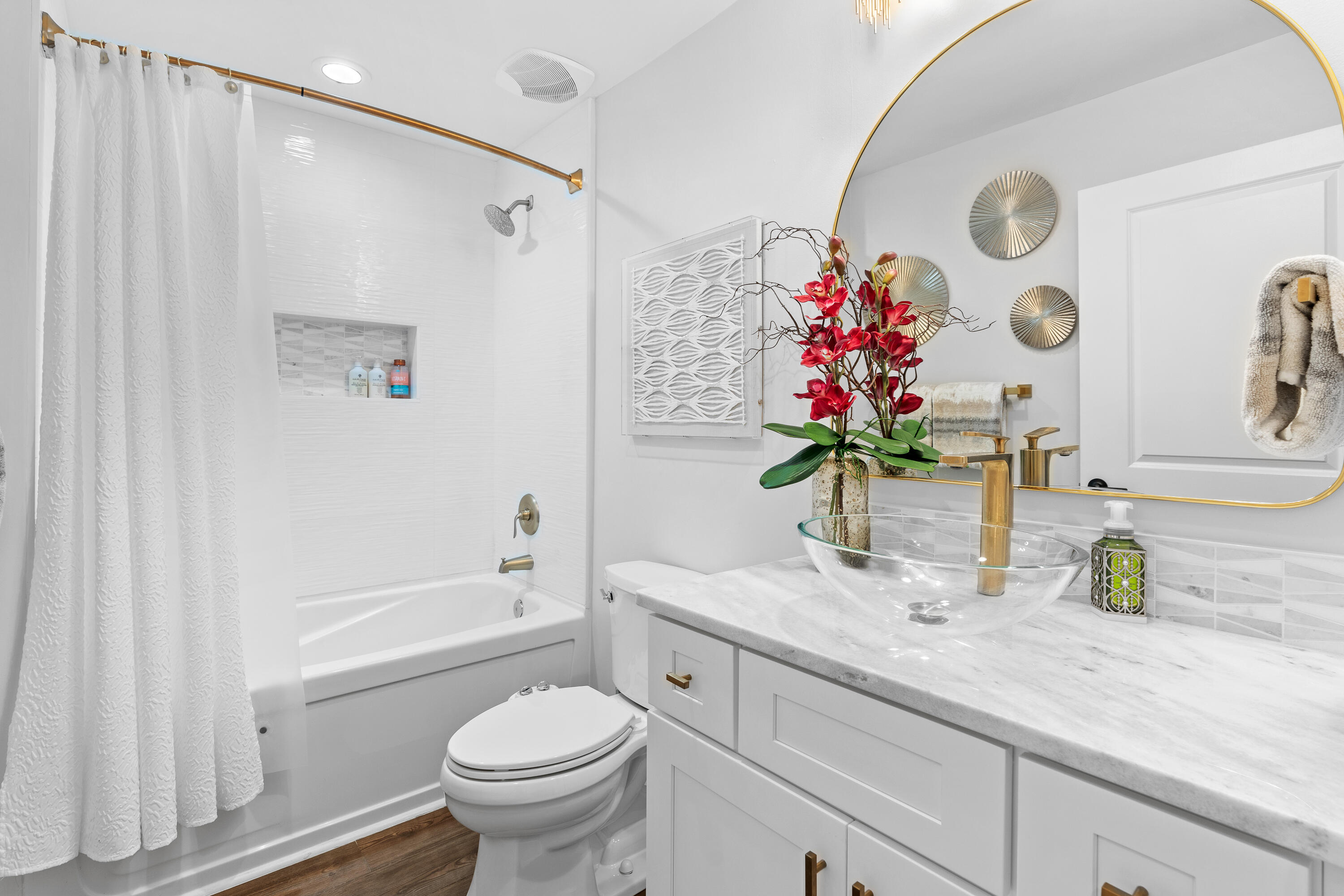 LUAU II - Residential