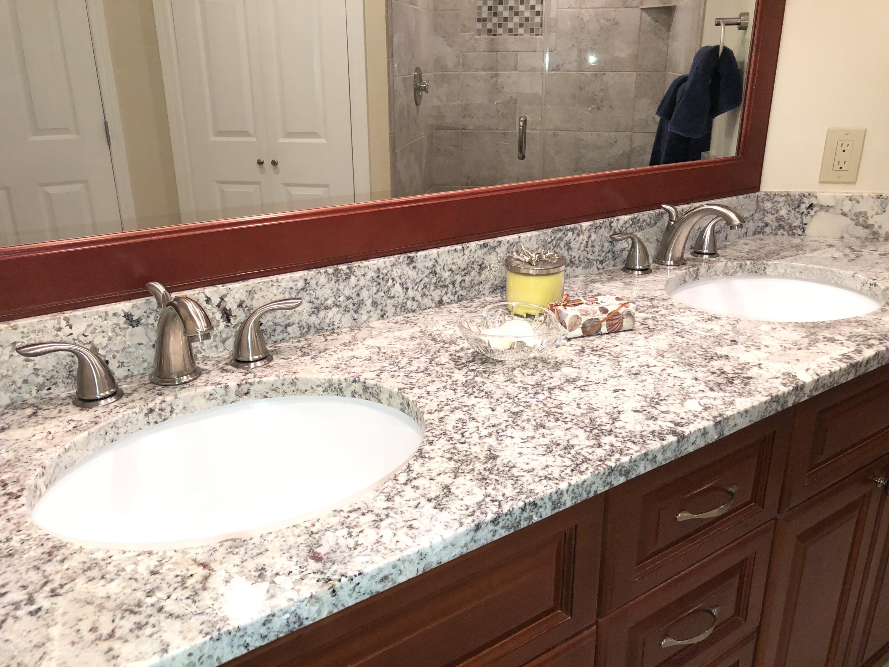 DESTIN SURFSIDE CONDO - Residential